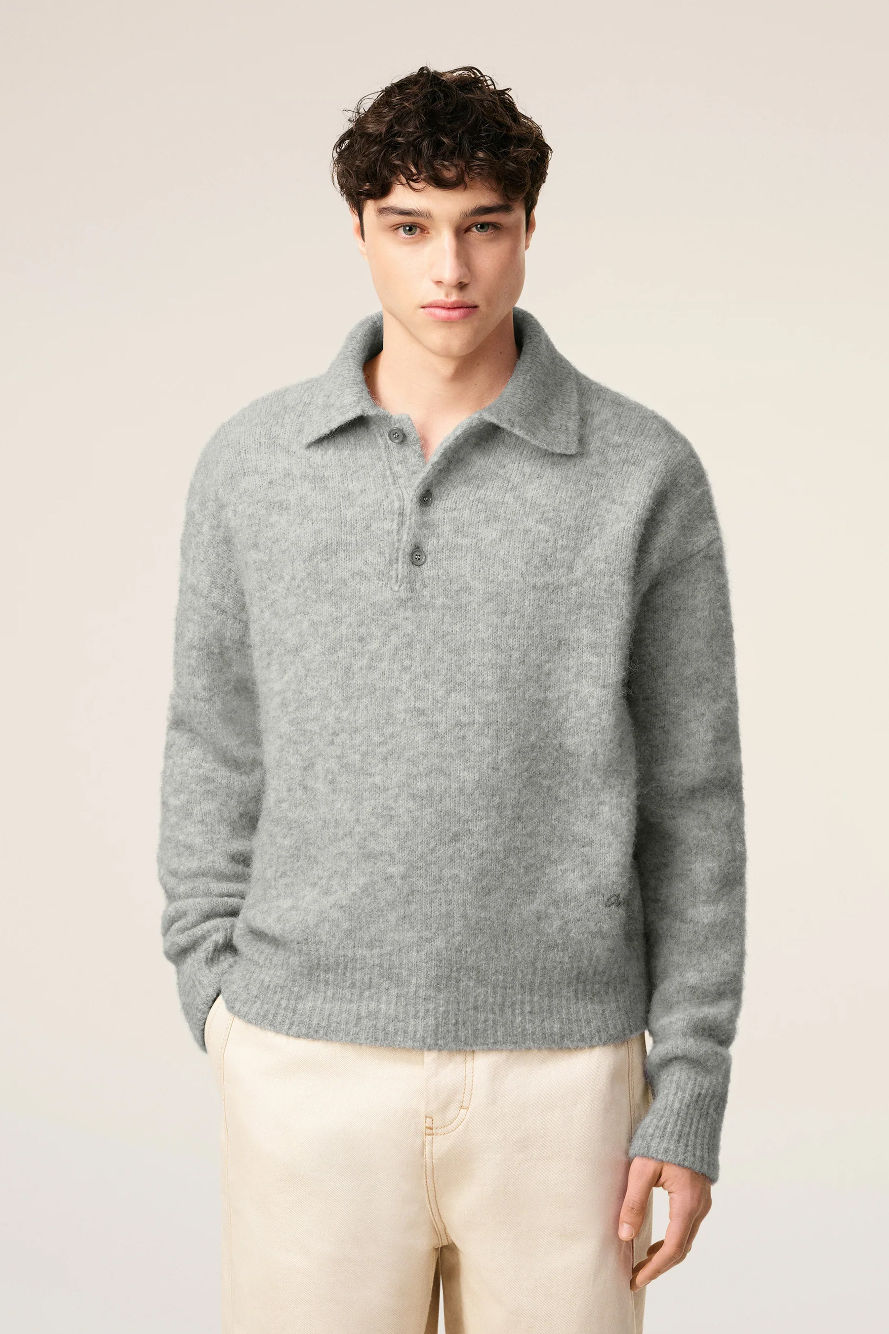 Bekleidung, Strickwaren, Pullover, Sweatshirt, Person