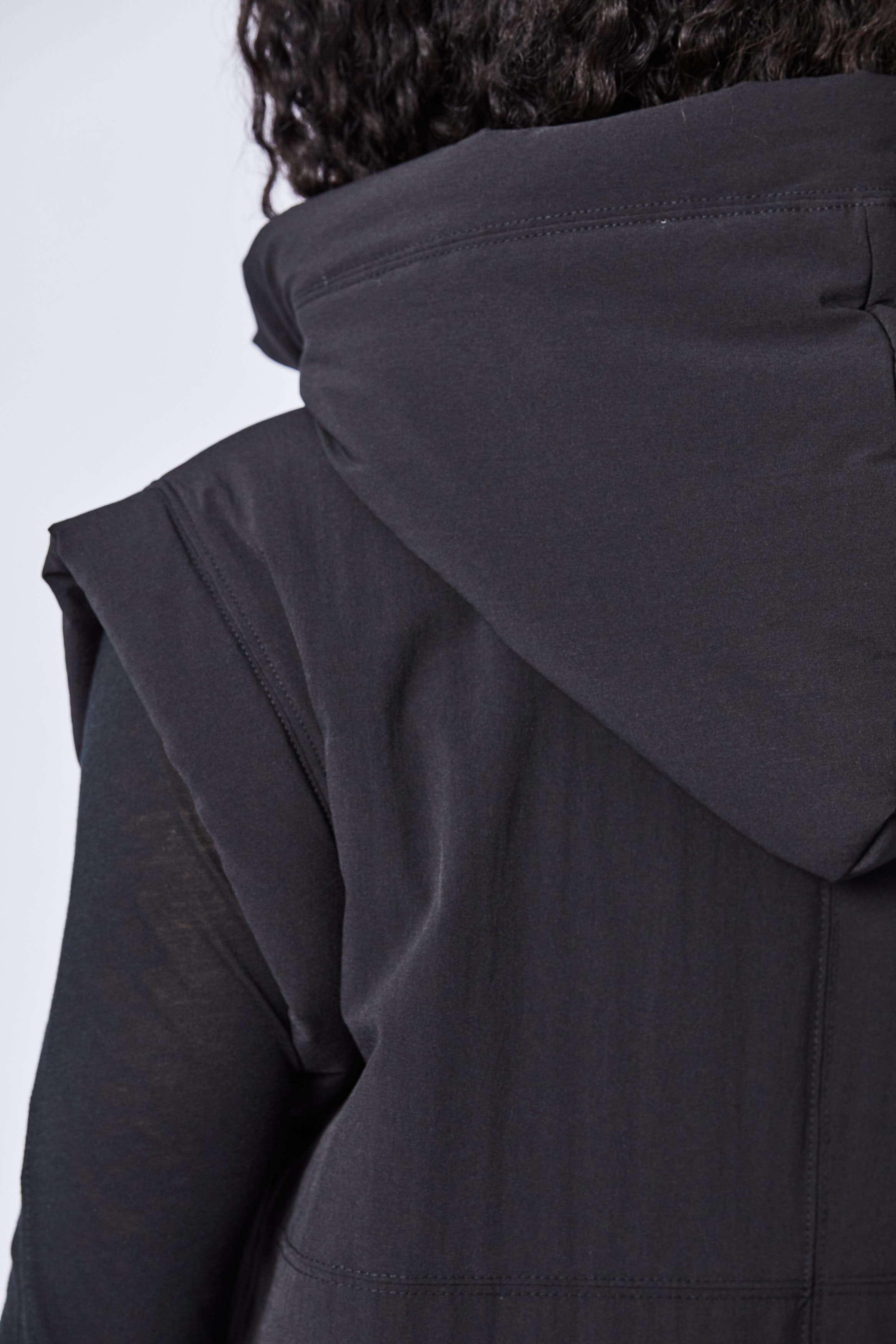 THOM KROM Long Hooded Nylon Blend Vest THOM KROM Long Hooded Nylon Blend Vest