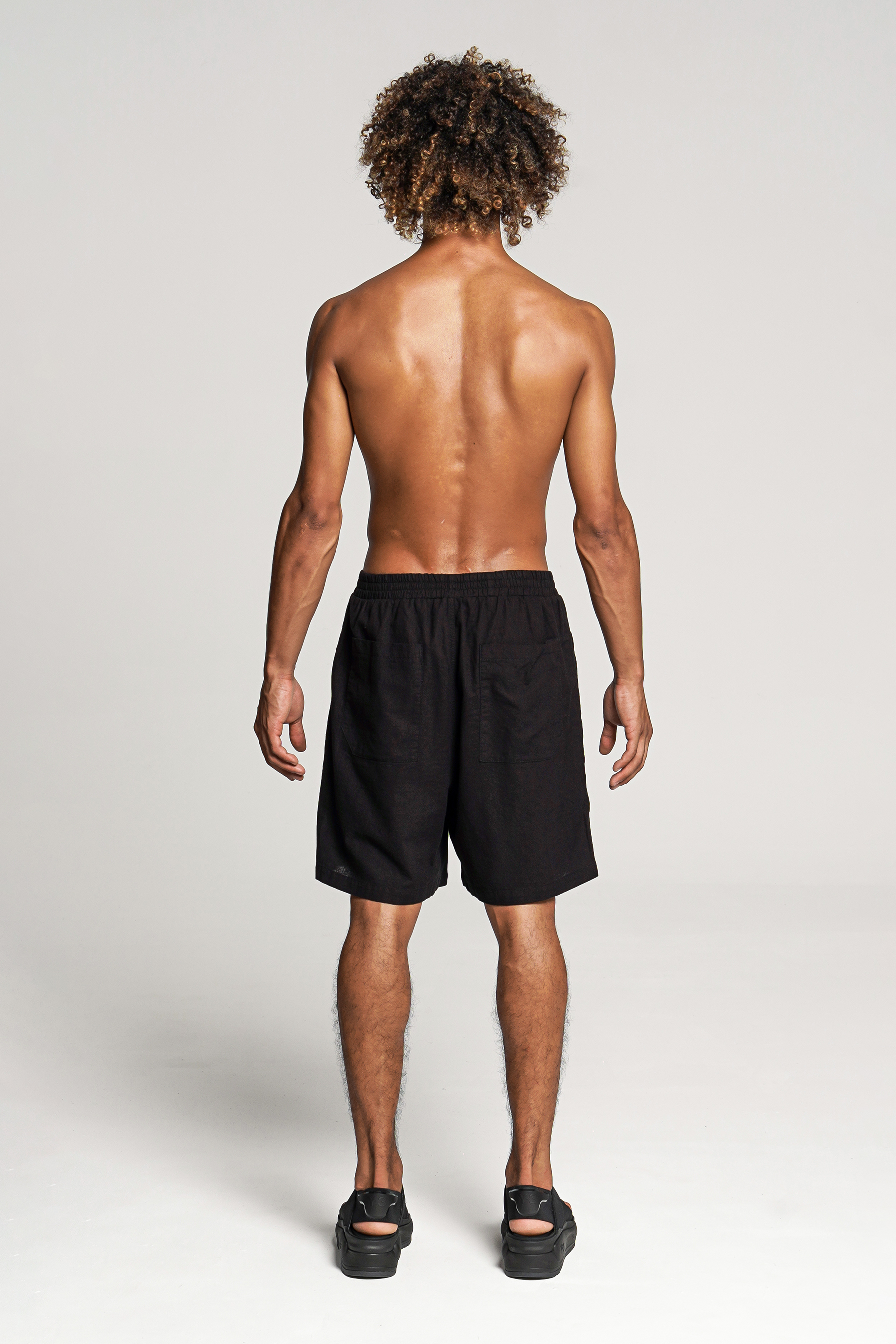 RE:VOLVER ATELIER Drop Crotch Cotton-Linen Blend Shorts