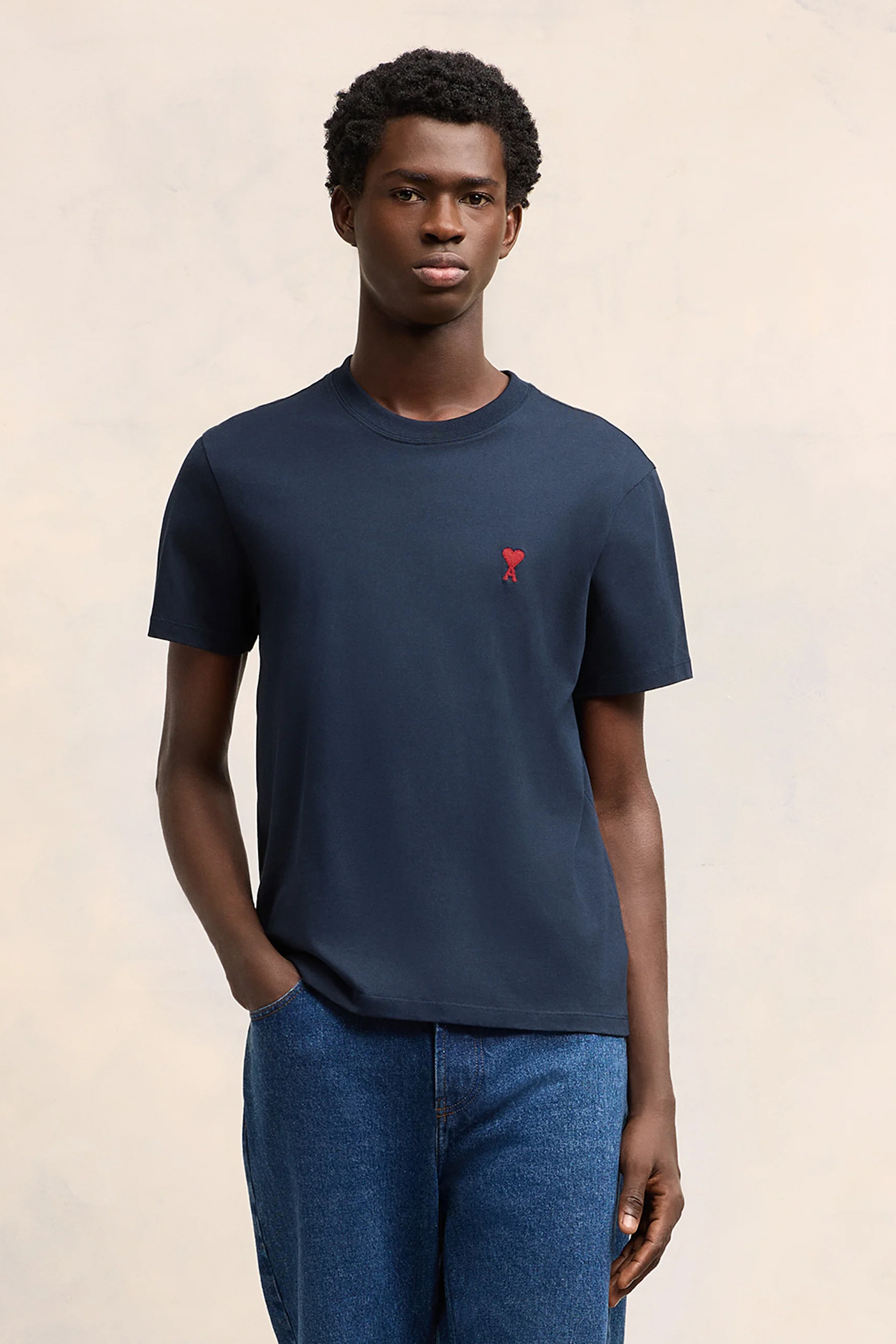 AMI PARIS Classic Fit Ami De Coeur Organic Cotton Jersey T-Shirt AMI PARIS Classic Fit Ami De Coeur Organic Cotton Jersey T-Shirt