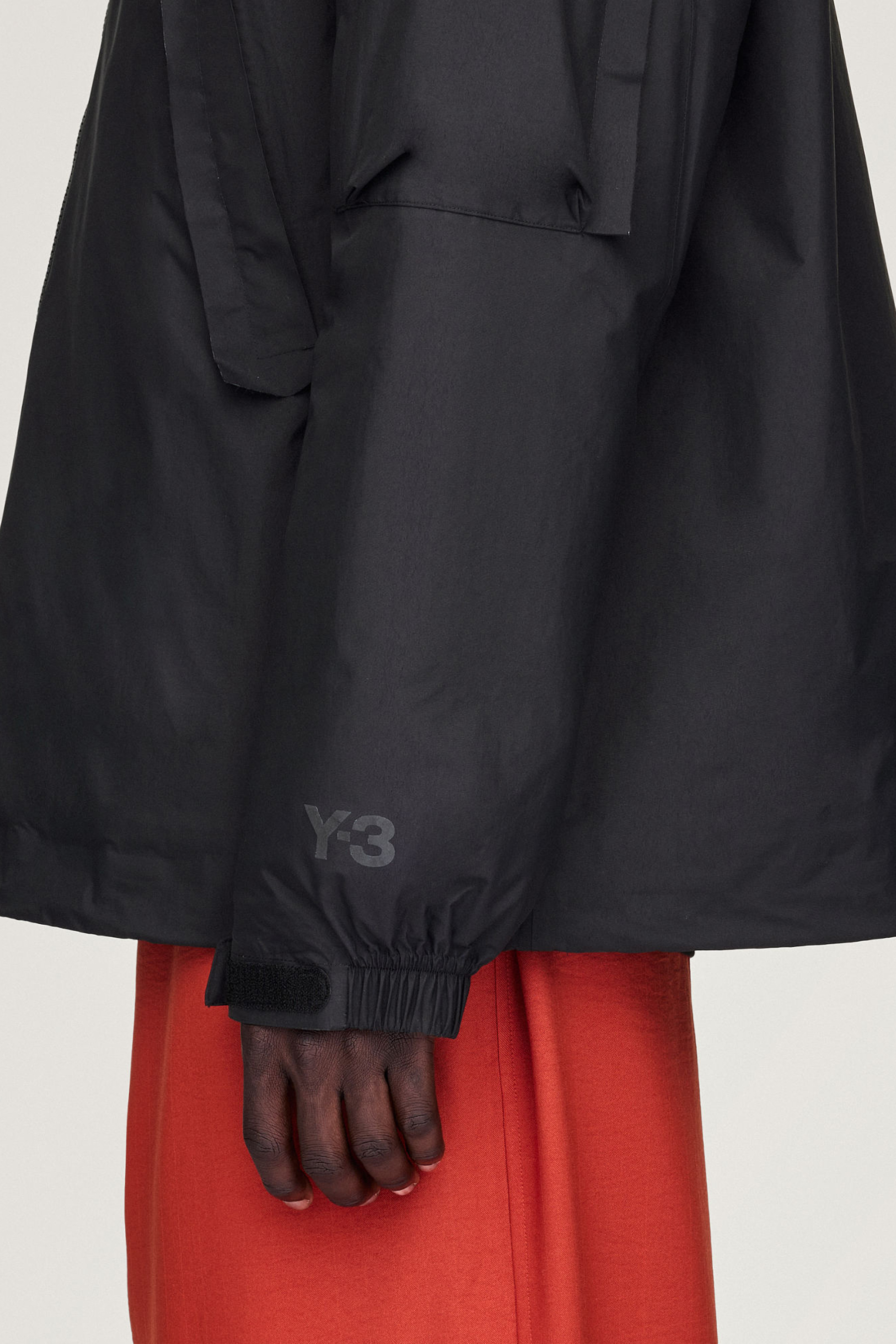 Y-3 Regular Fit Padded Recycled Nylon Gore-Tex Jacket Bekleidung, Mantel, Jacke