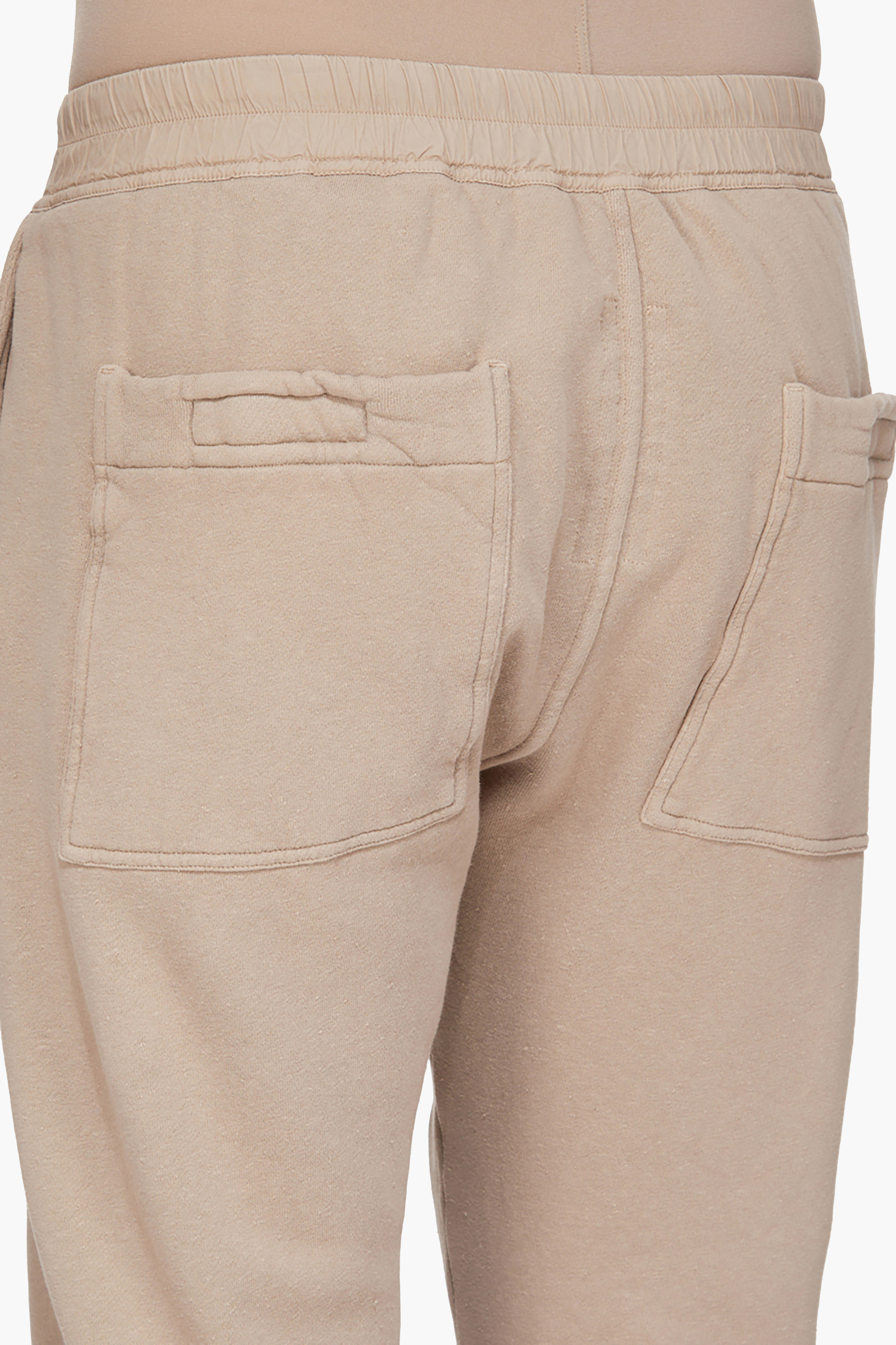 Bekleidung, Khaki, Hosen, Kurze Hosen, Person