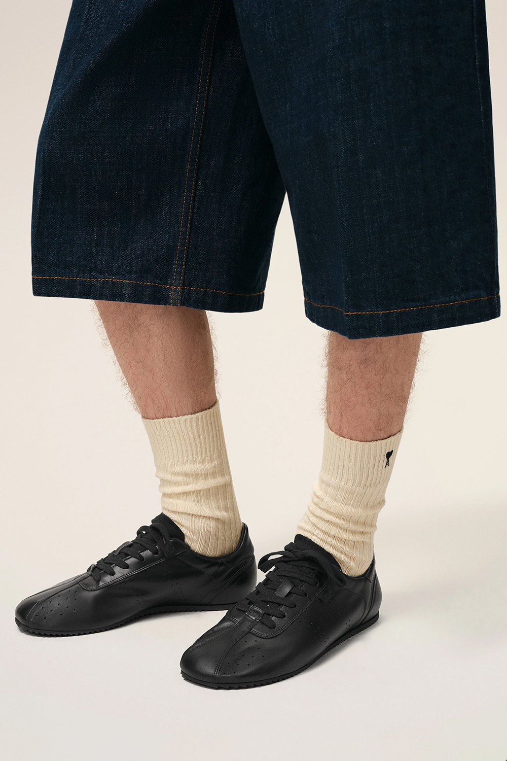 Schuh, Sneaker, Kurze Hosen, Jeanshose, Socke