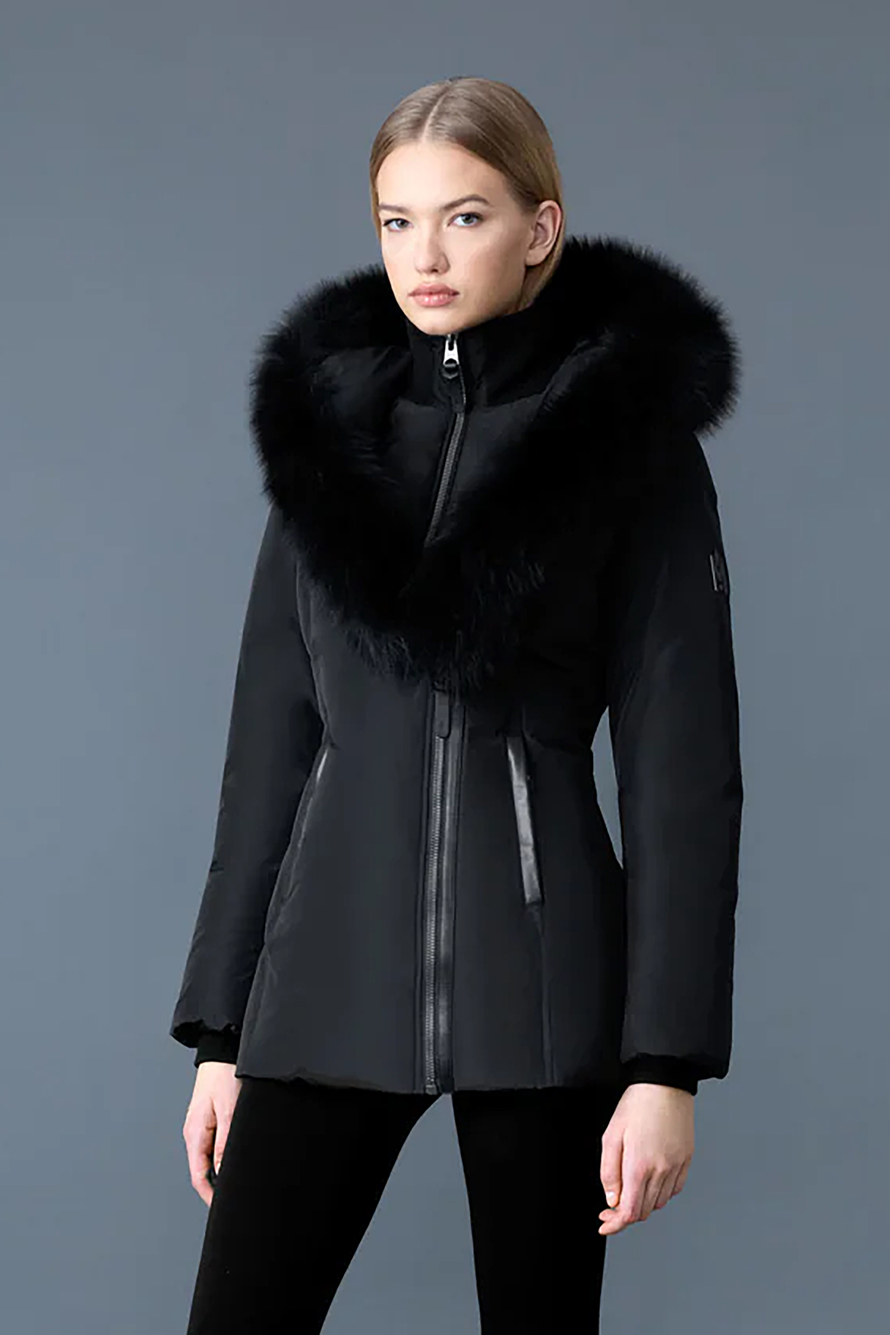 Bekleidung, Mantel, Jacke, Person, Pelz