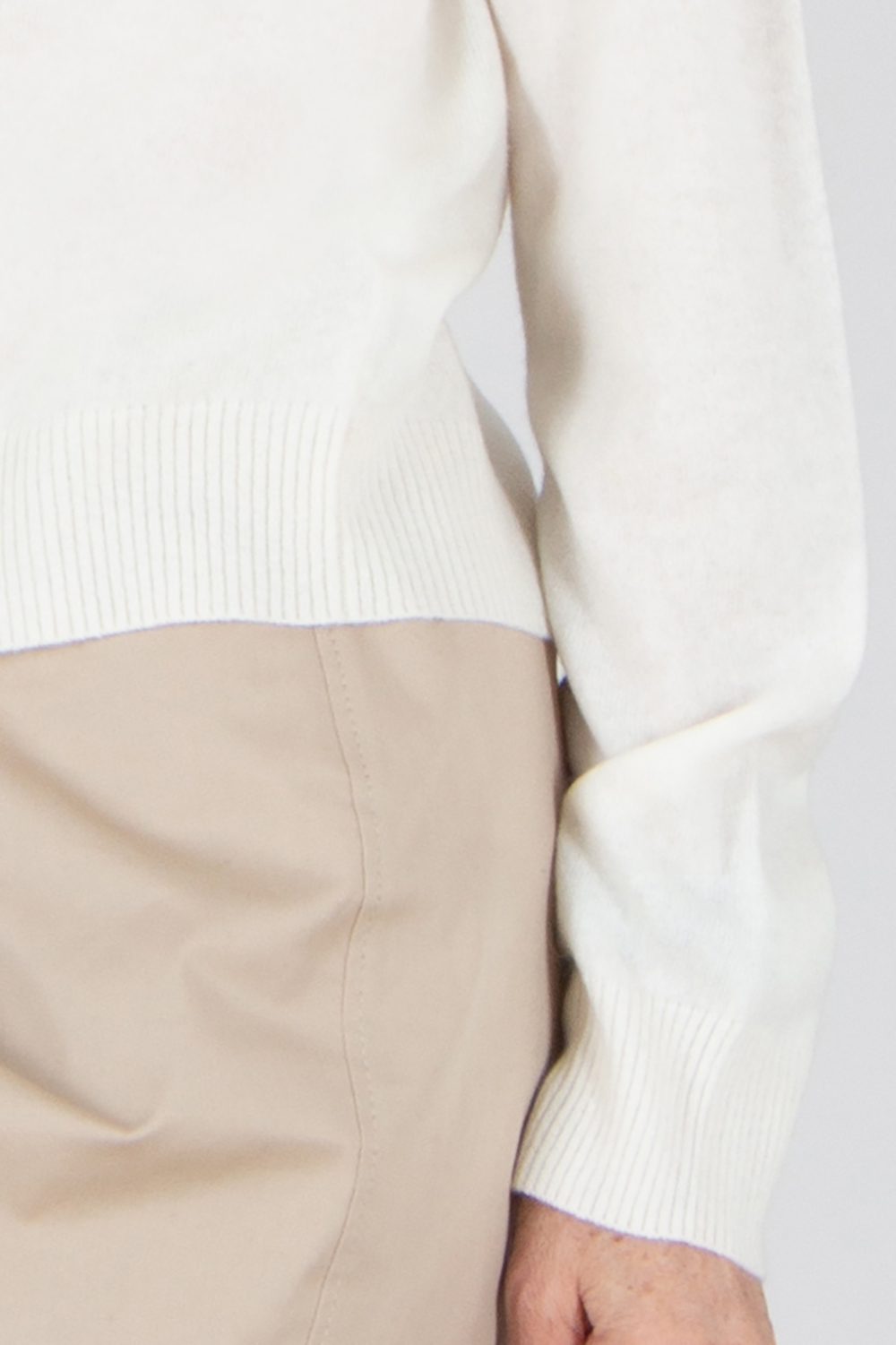 MIENTUS BERLIN Regular Fit Cashmere Cardigan