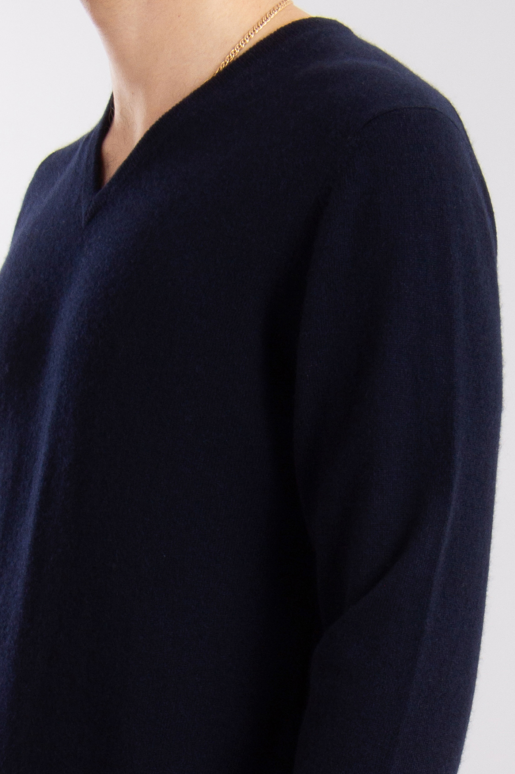 ALLUDE Cashmere V-Neck Sweater ALLUDE Cashmere V-Neck Sweater