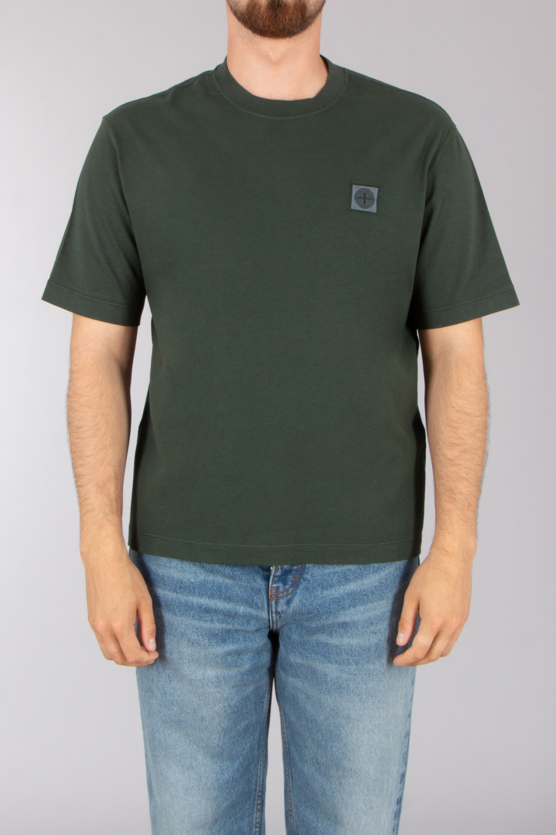 T-shirt, Jeans, Erwachsener, Mann, Person