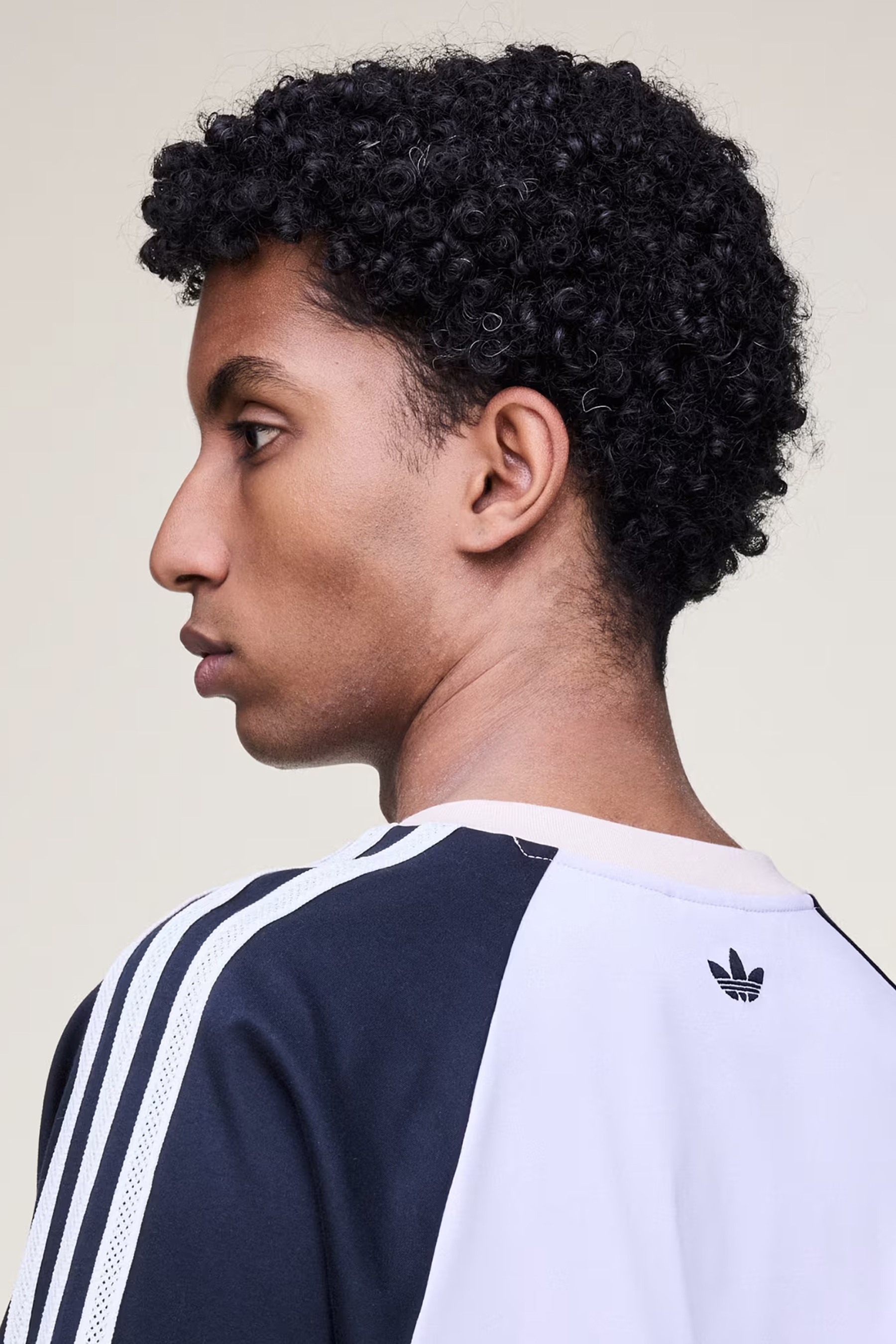 Gesicht, Kopf, Hals, Person, Schwarzes Haar