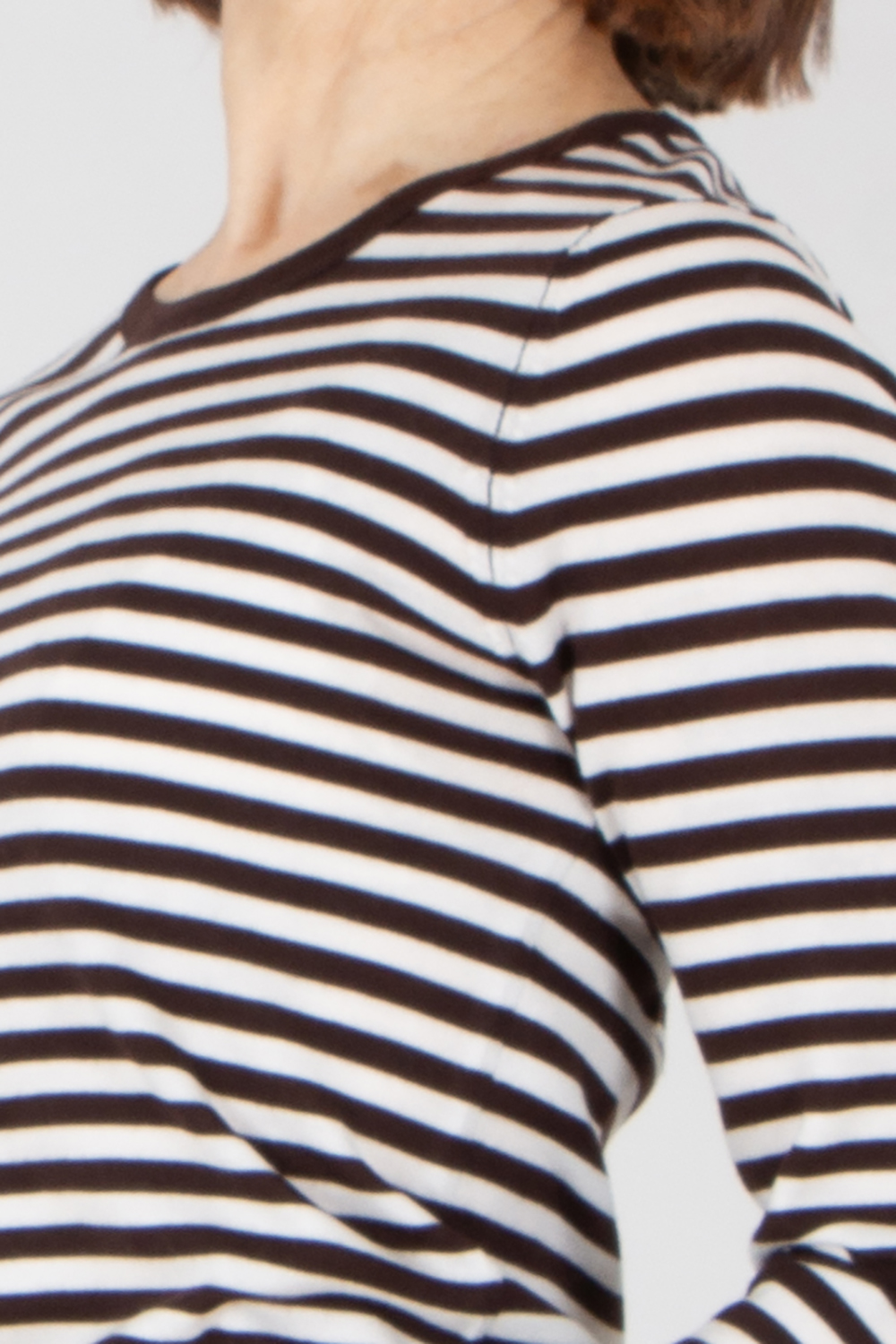 0039 ITALY Regular Fit Striped Wool Sweater Isola