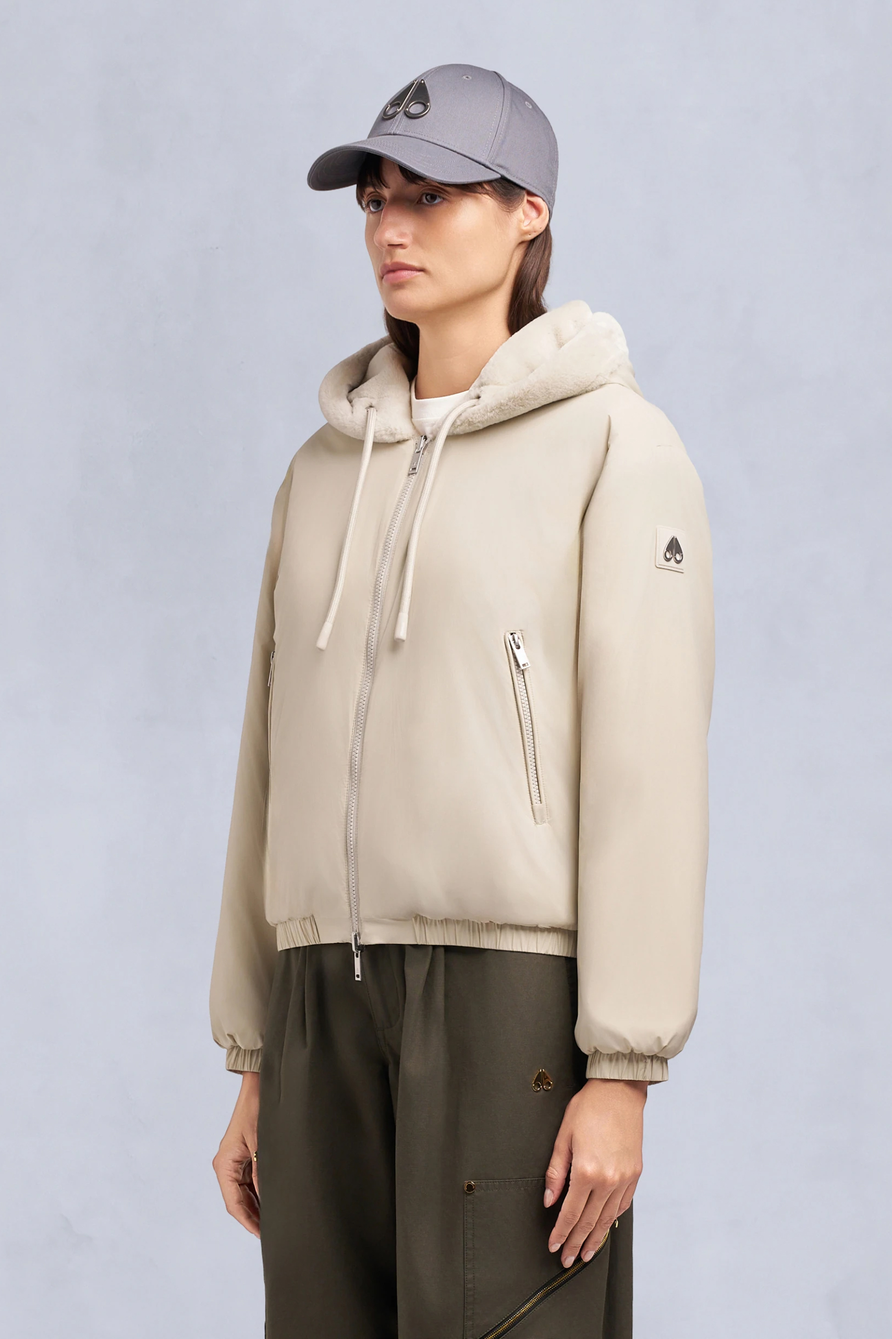 MOOSE KNUCKLES Oversized Fit Reversible Faux Fur & Nylon Ripstop Jacket Eaton Bunny 2 Mantel, Strickwaren, Pullover, Sweatshirt, Kapuzenpulli
