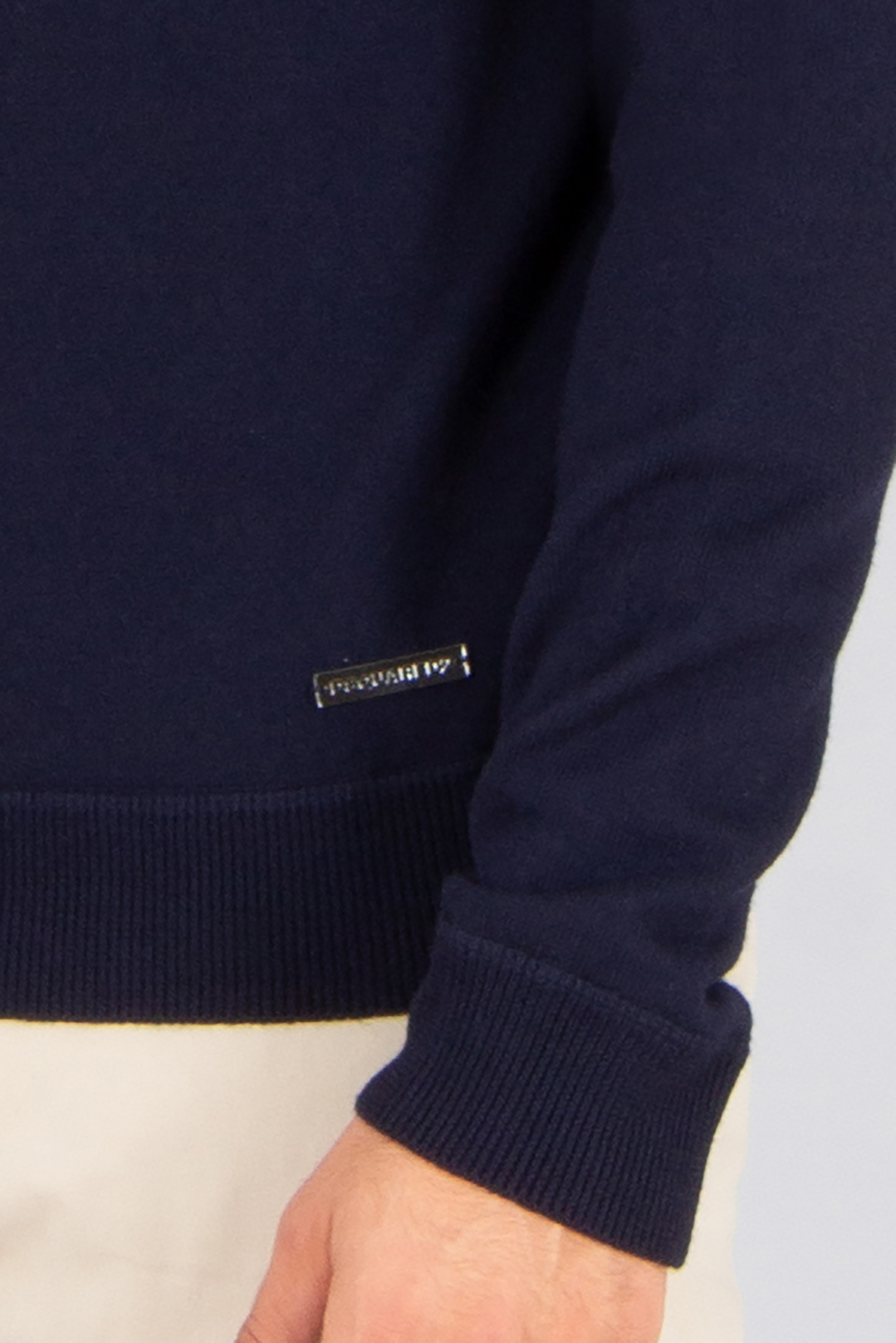 DSQUARED2 Regular Fit V-Insert Virgin Wool Knit Sweater Langarm, Strickwaren, Pullover, Mantel, Jacke