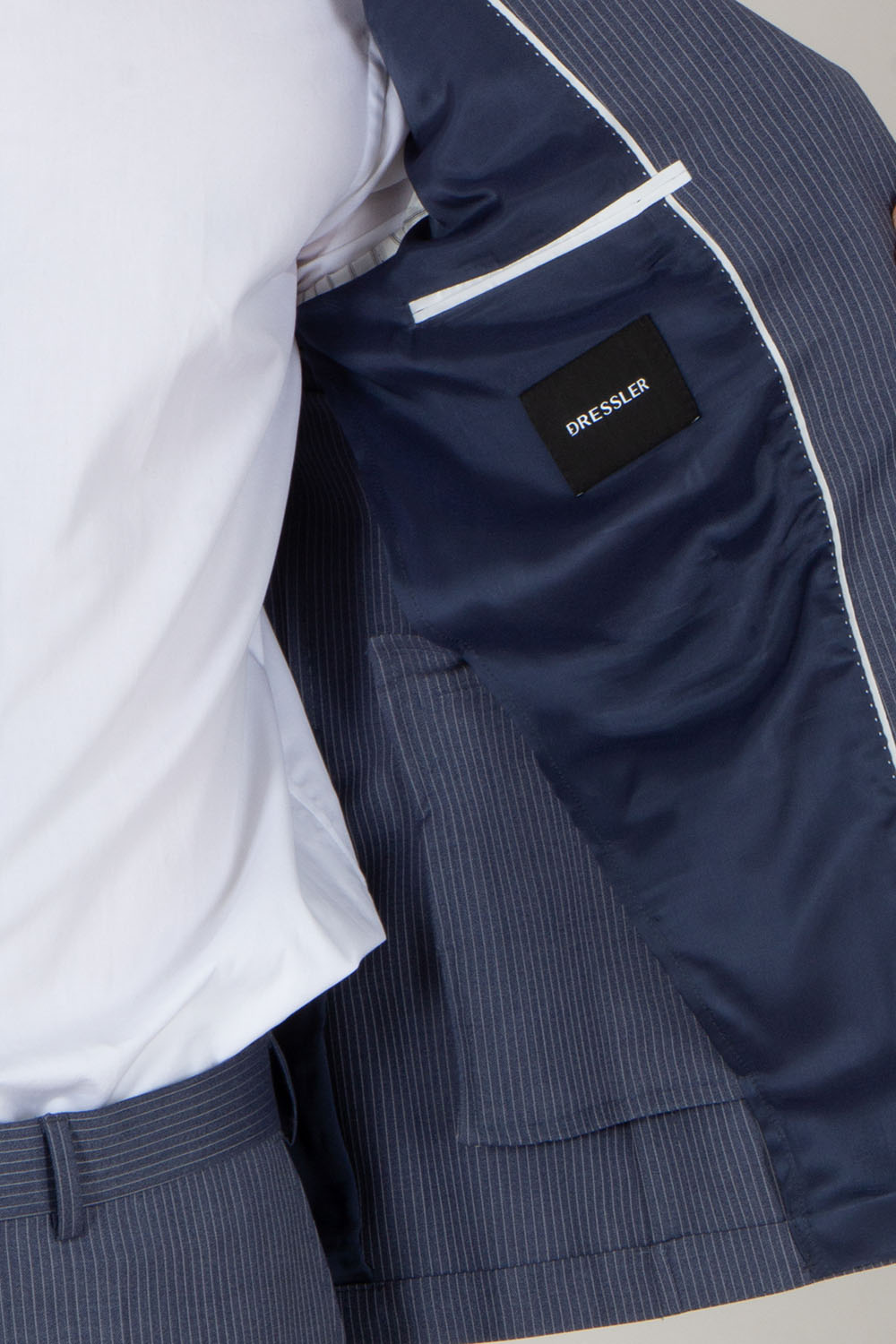 DRESSLER Regular Fit Pinstripe Virgin Wool Stretch Suit Sean