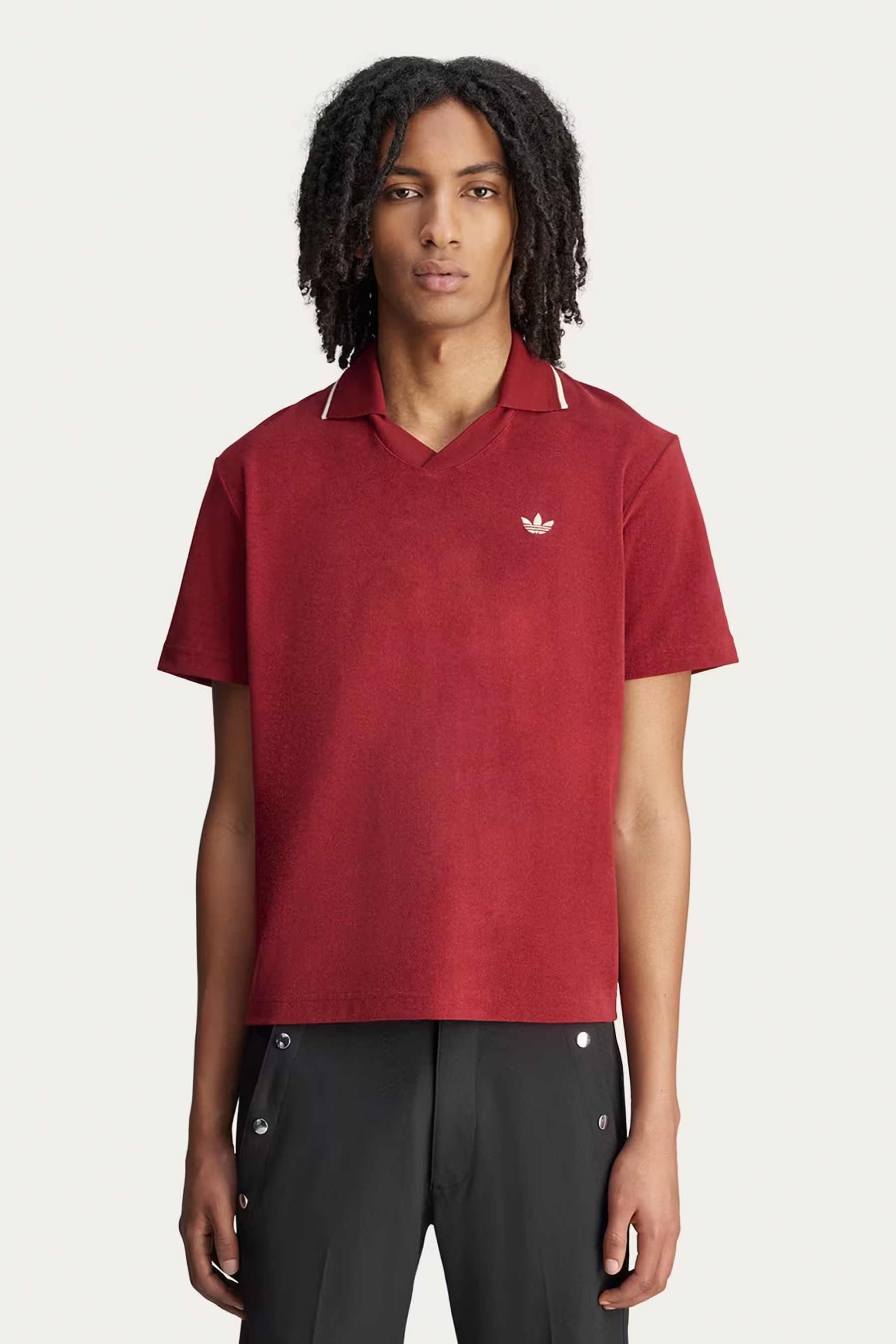 Bekleidung, T-shirt, Hemd, Person, Kastanienbraun