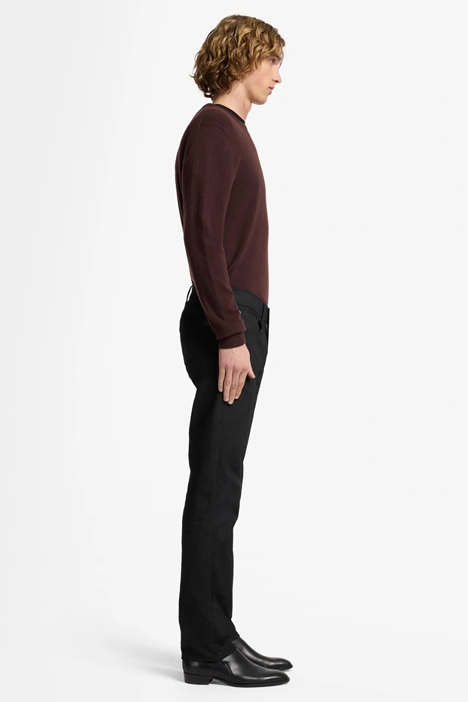 7 FOR ALL MANKIND Slim Fit Airweft Cotton Blend Stretch Denim Jeans Slimmy Hosen, Langarm, Person, Stehend, Anzug