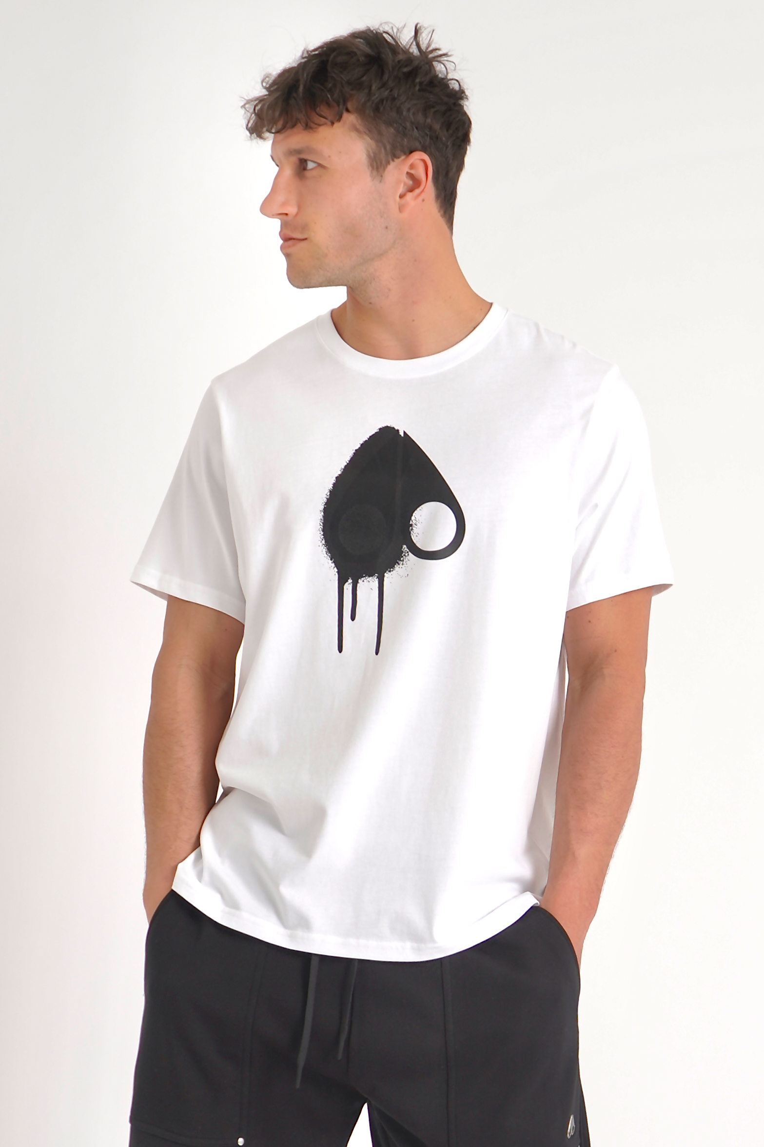 MOOSE KNUCKLES Organic Cotton T-Shirt Augustine MOOSE KNUCKLES Organic Cotton T-Shirt Augustine