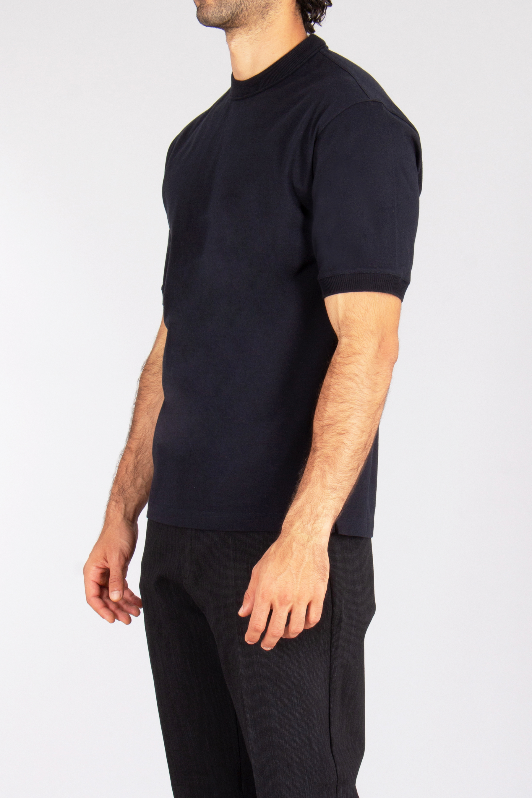 T-shirt, Ärmel, Erwachsener, Mann, Person