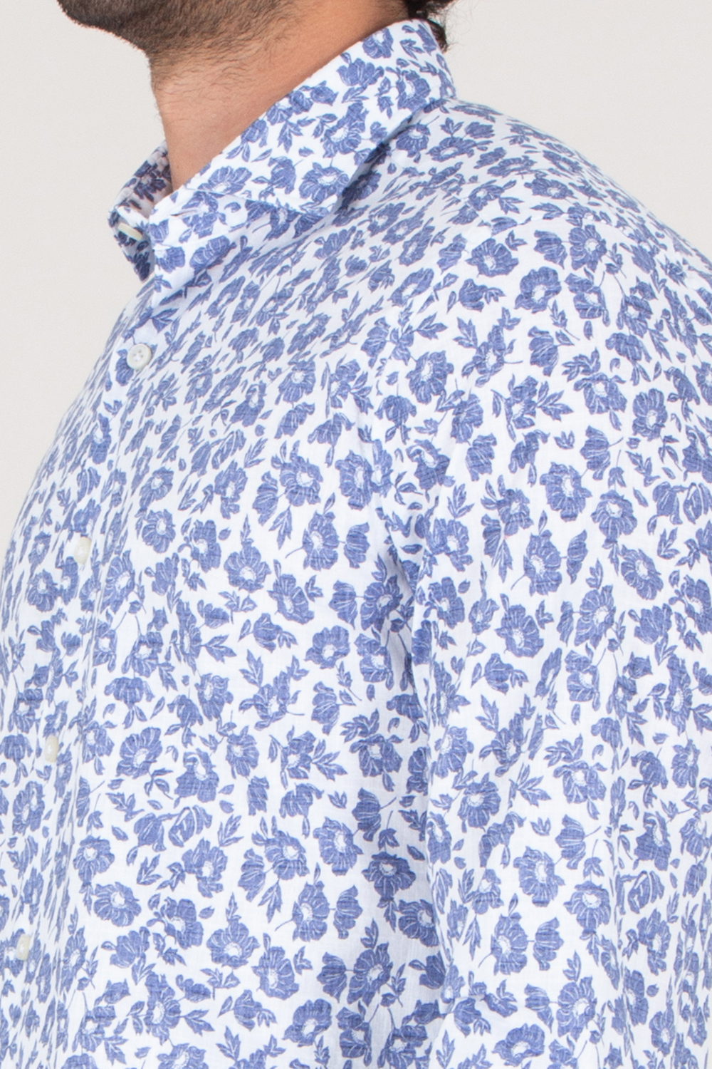 SONRISA Regular Fit Shark Collar Cotton Shirt