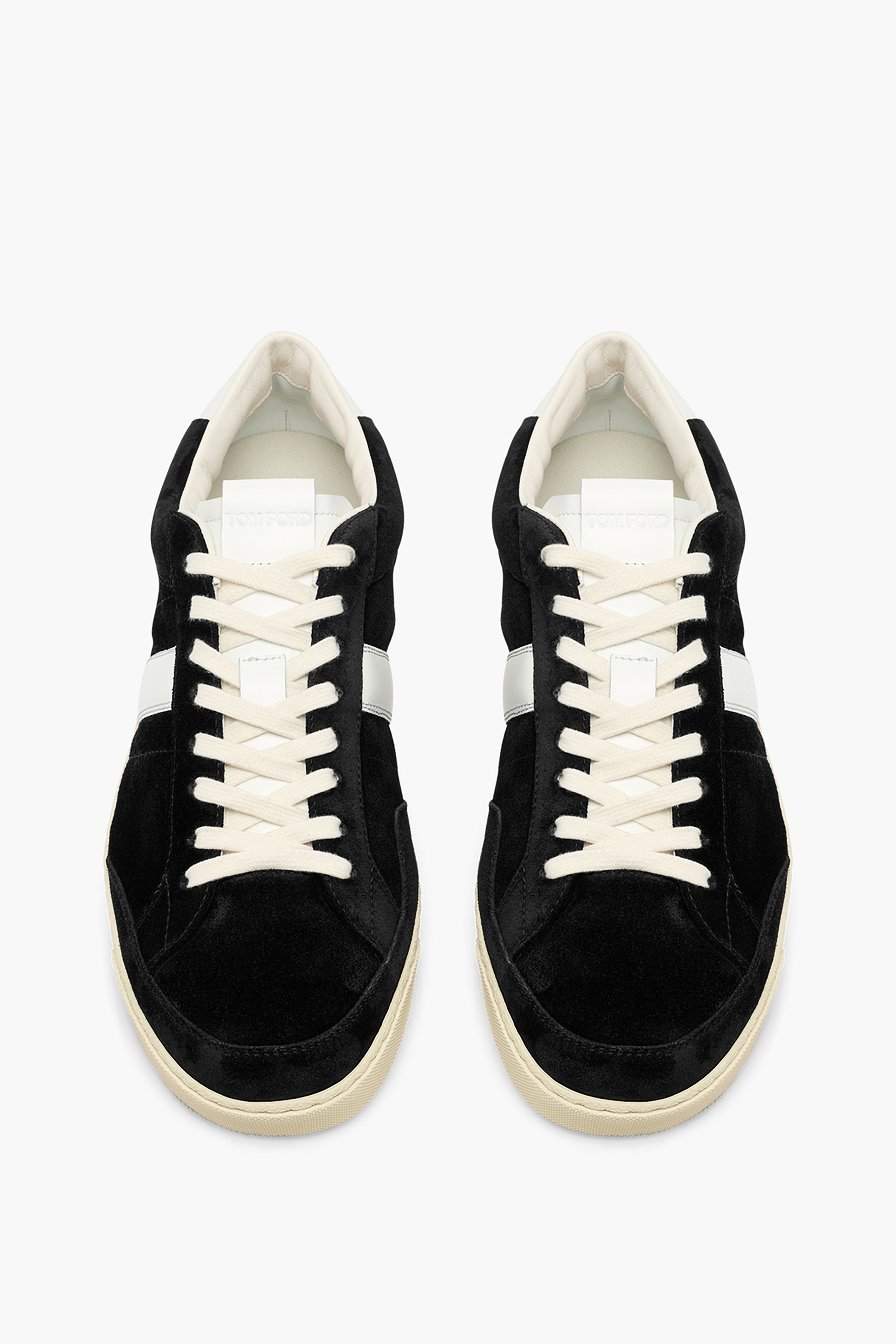 Schuhwerk, Schuh, Sneaker, Wildleder, Leinwand