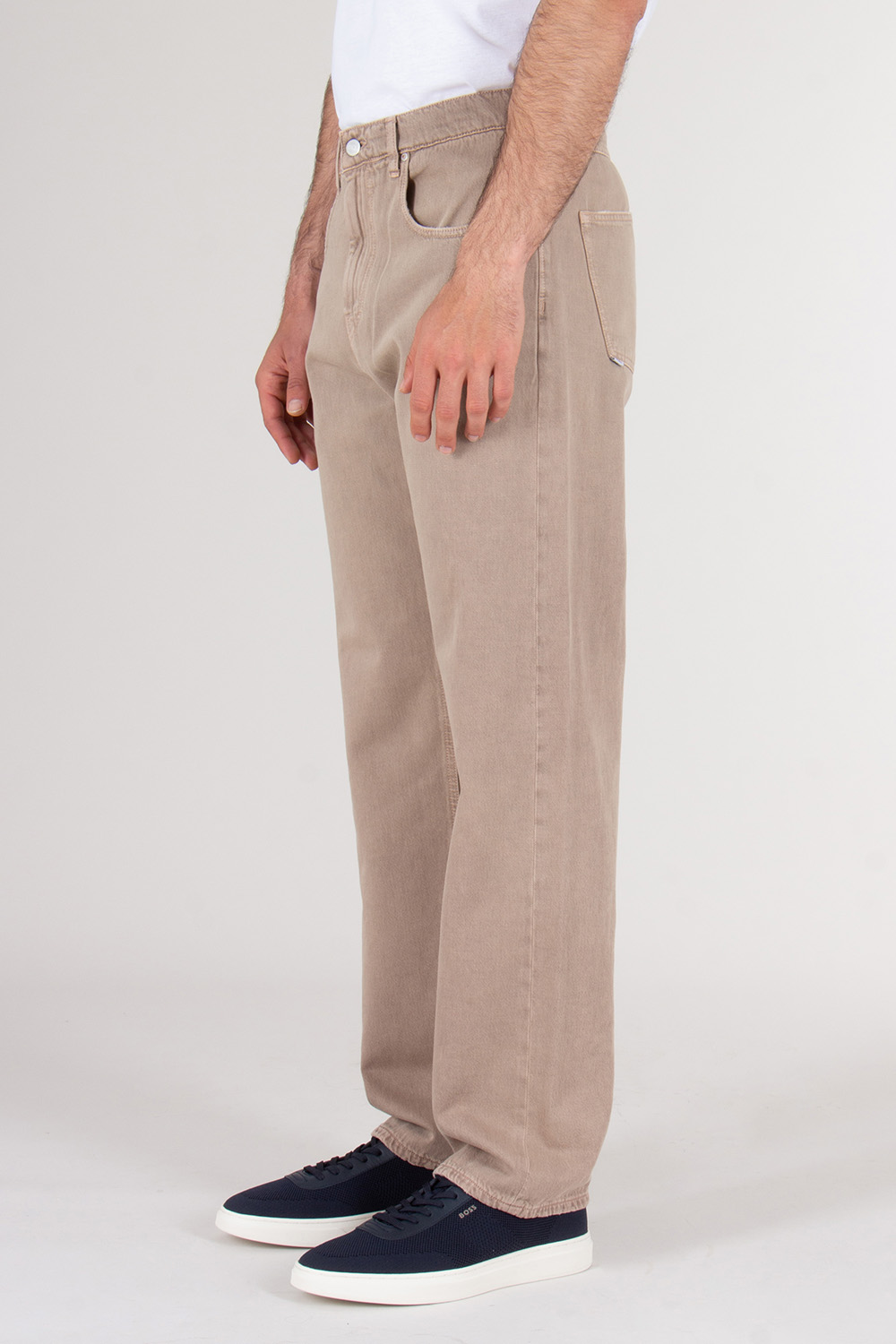 THE NIM Relaxed Fit Washed Denim Jeans Stone