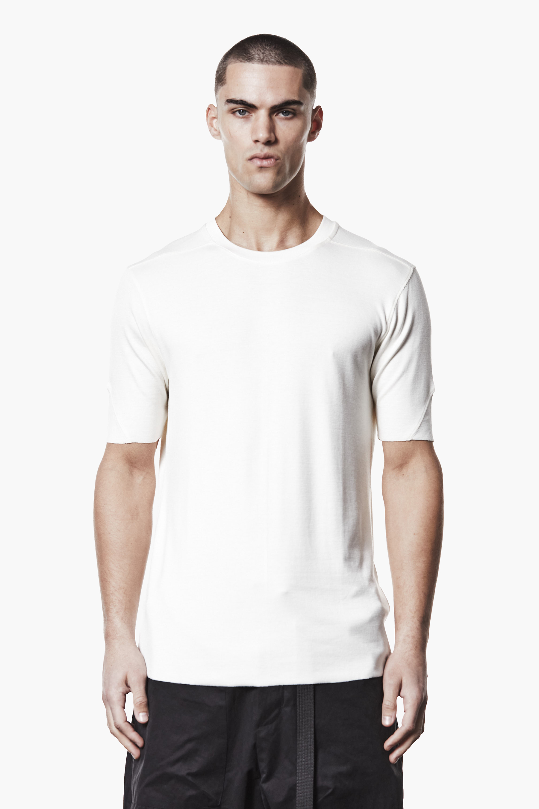 T-shirt, Langarm, Erwachsener, Mann, Person
