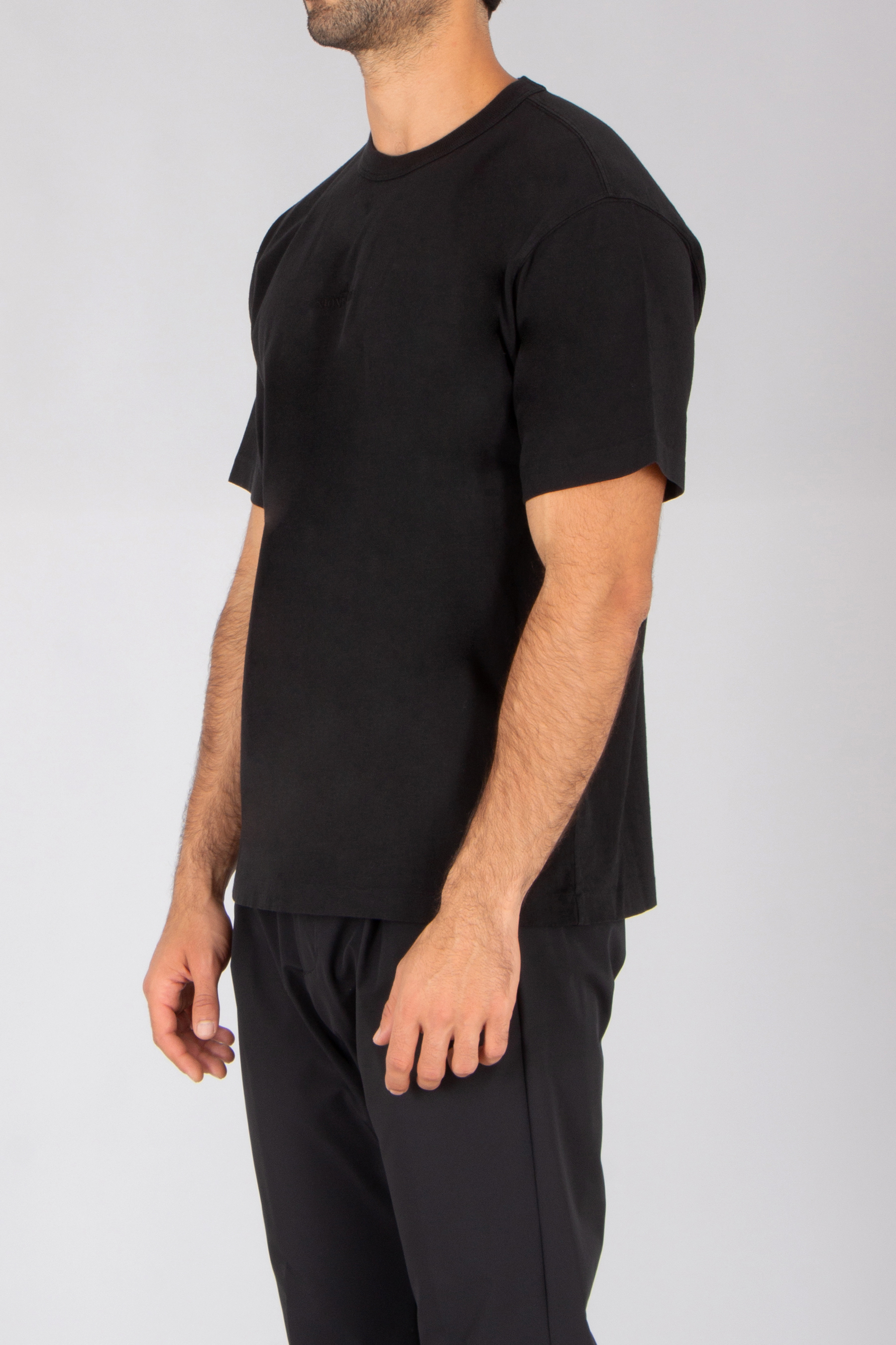 T-shirt, Ärmel, Erwachsener, Mann, Person