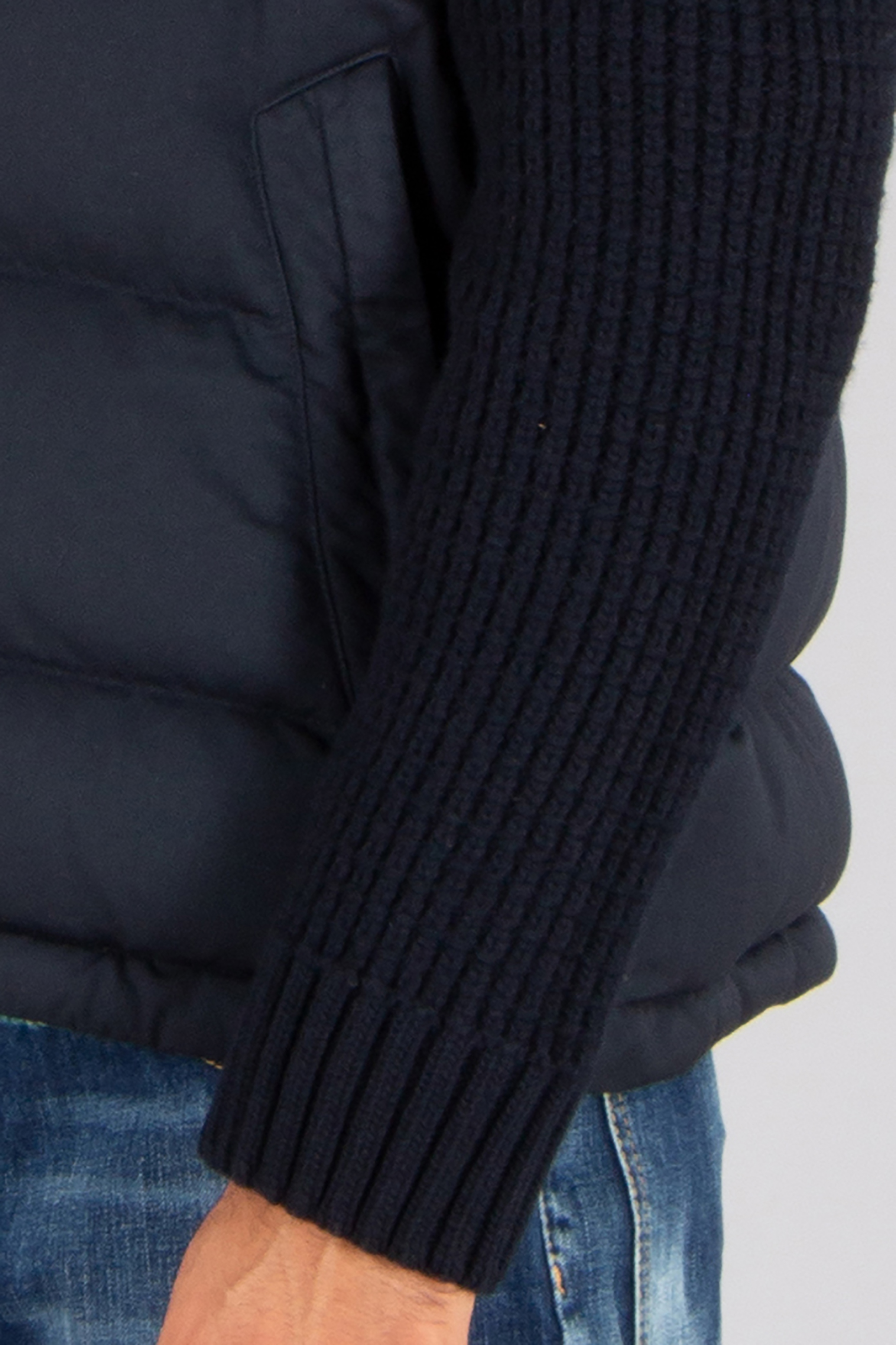STONE ISLAND Regular Fit Ghost Piece Twill Virgin Wool-TC & Knit Down Jacket Langarm, Jacke, Strickwaren, Pullover, Jeanshose