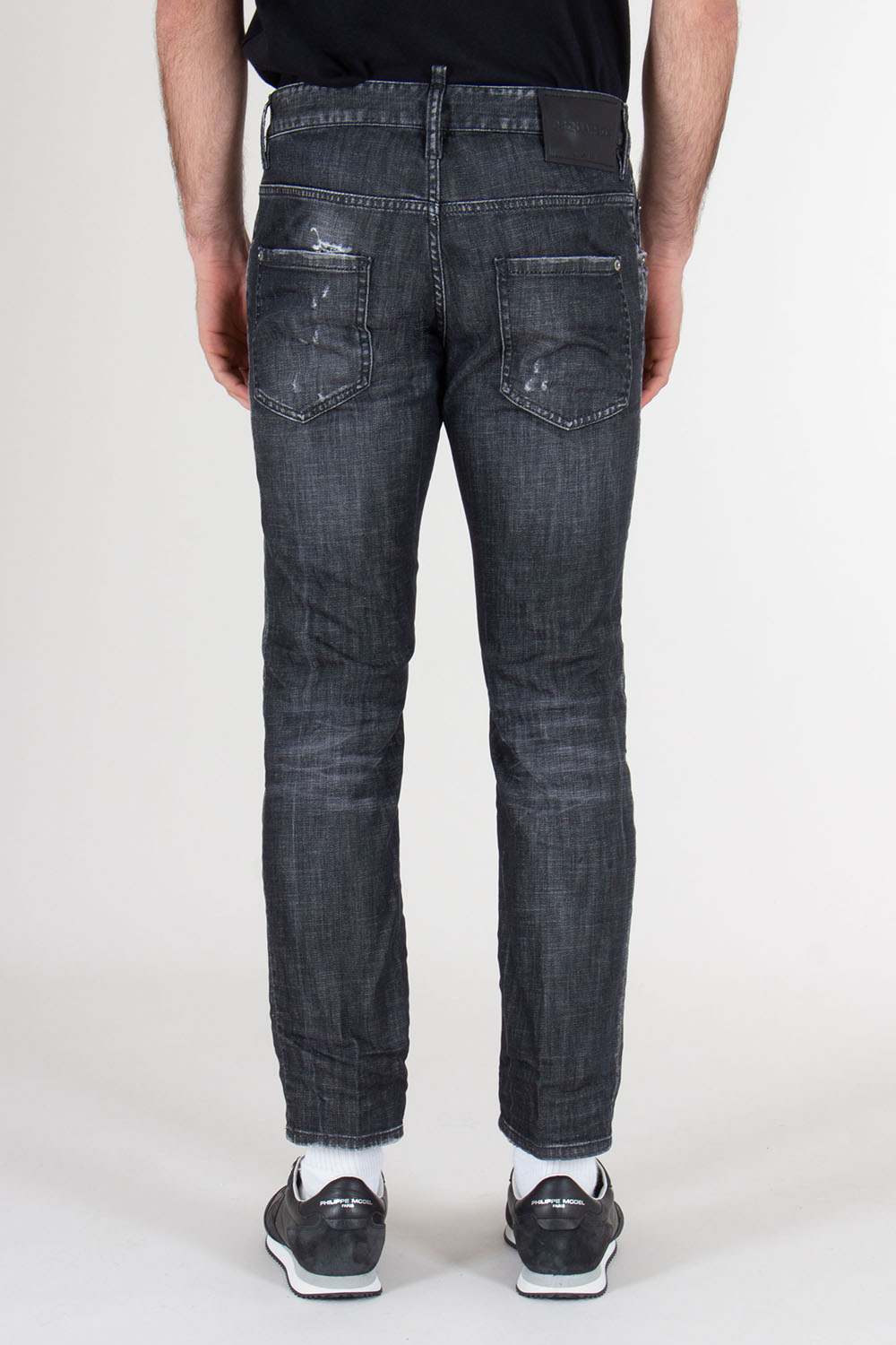 DSQUARED2 Slim Fit Distressed Washed Denim Jeans Skater