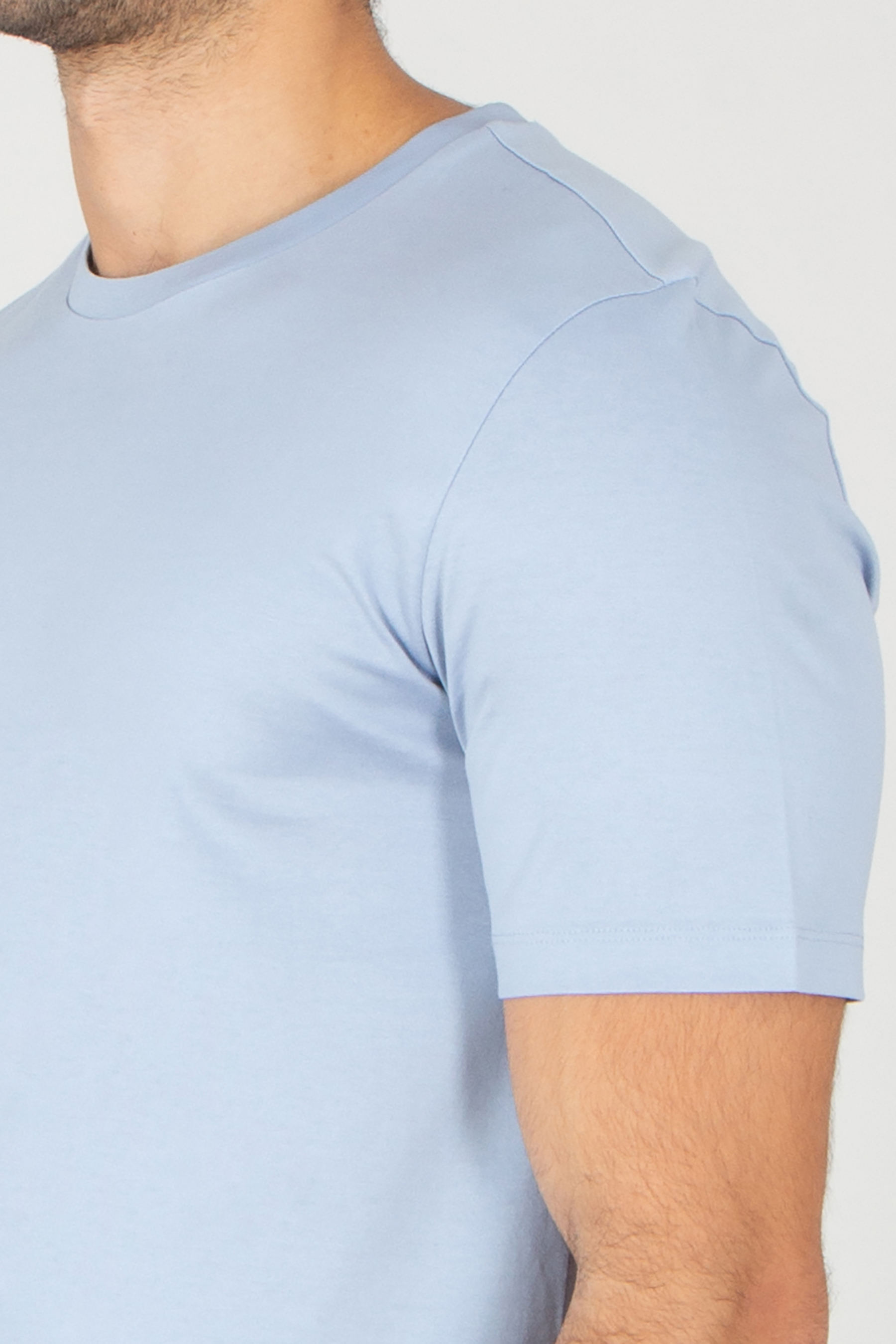 T-shirt, Ärmel, Erwachsener, Mann, Person