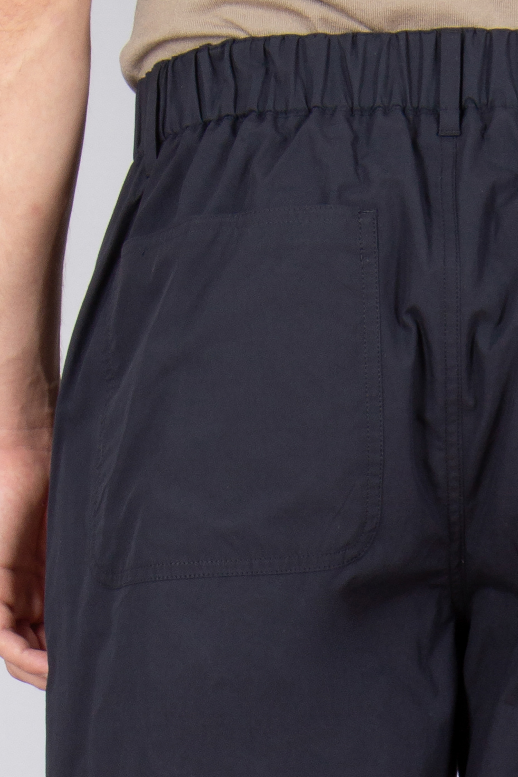 Bekleidung, Kurze Hosen, Hosen, Mantel, Jacke