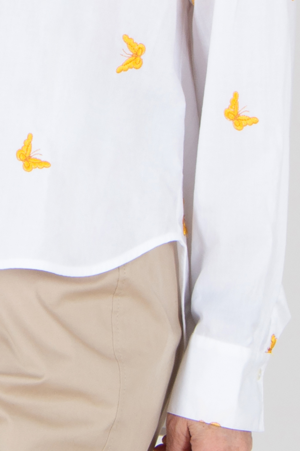 0039 ITALY Loose Fit Butterfly Embroidery Cotton Blouse Lucy