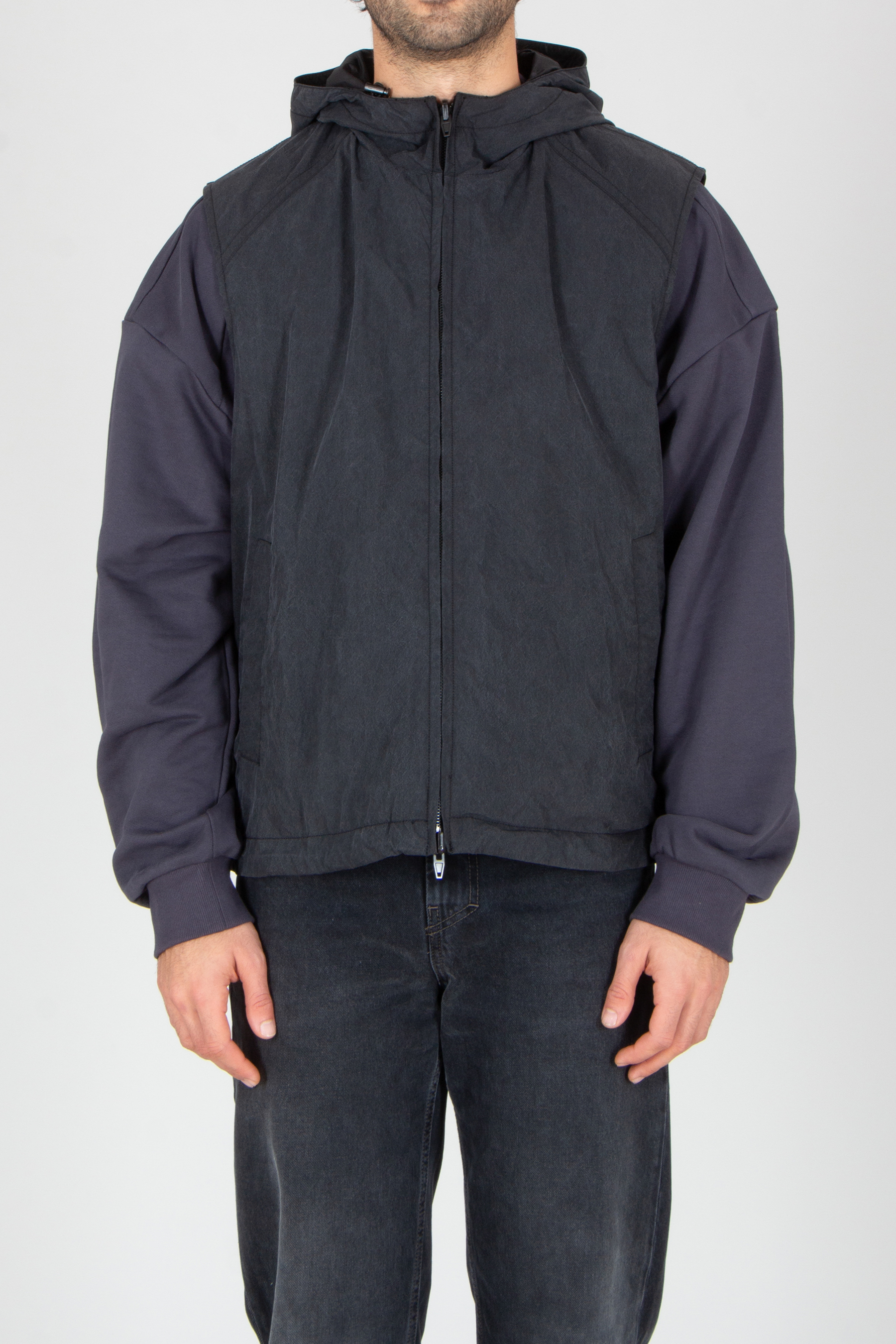 Mantel, Jacke, Weste, Jeans, Sweatshirt