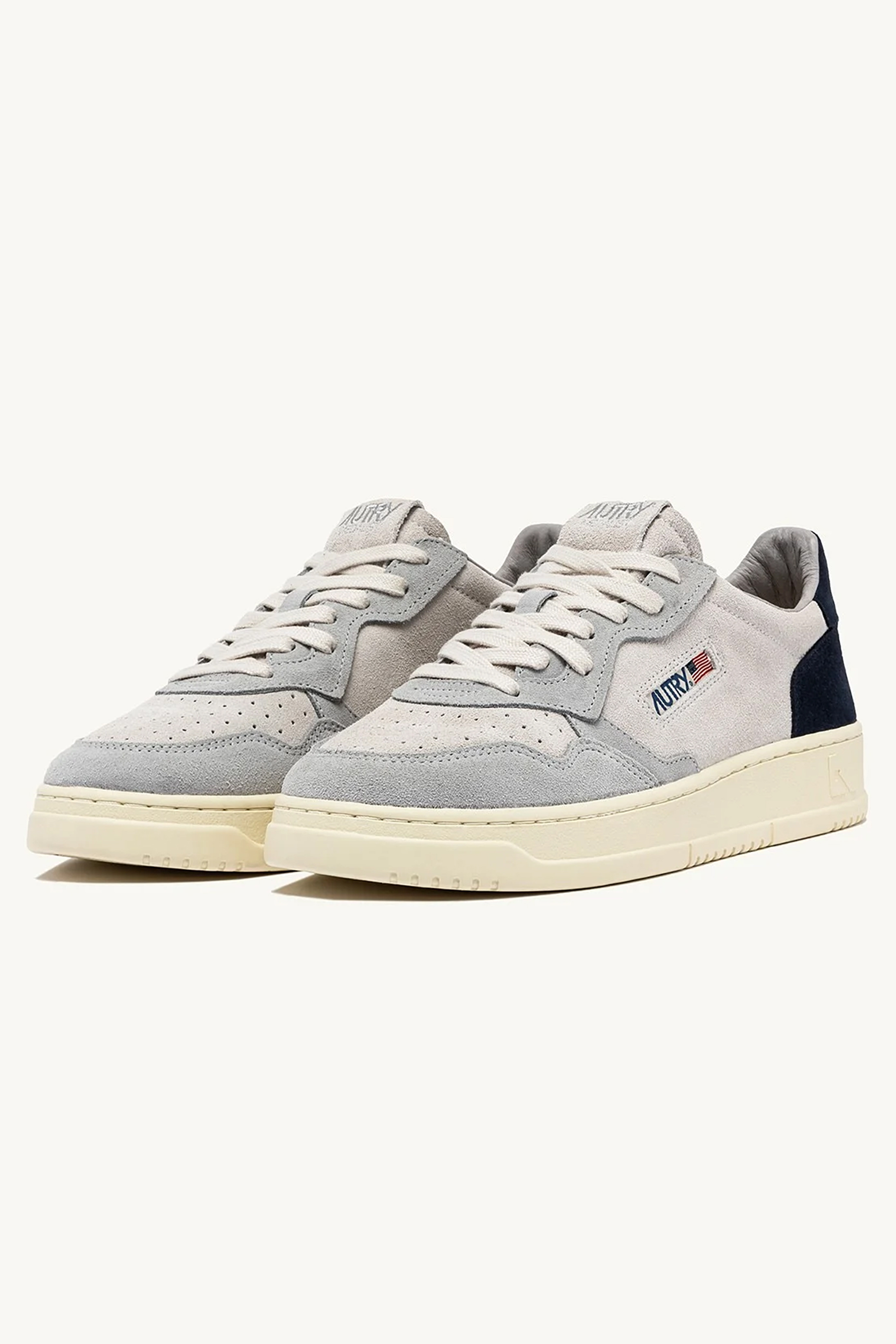 AUTRY Suede Sneakers Medalist Low AUTRY Suede Sneakers Medalist Low