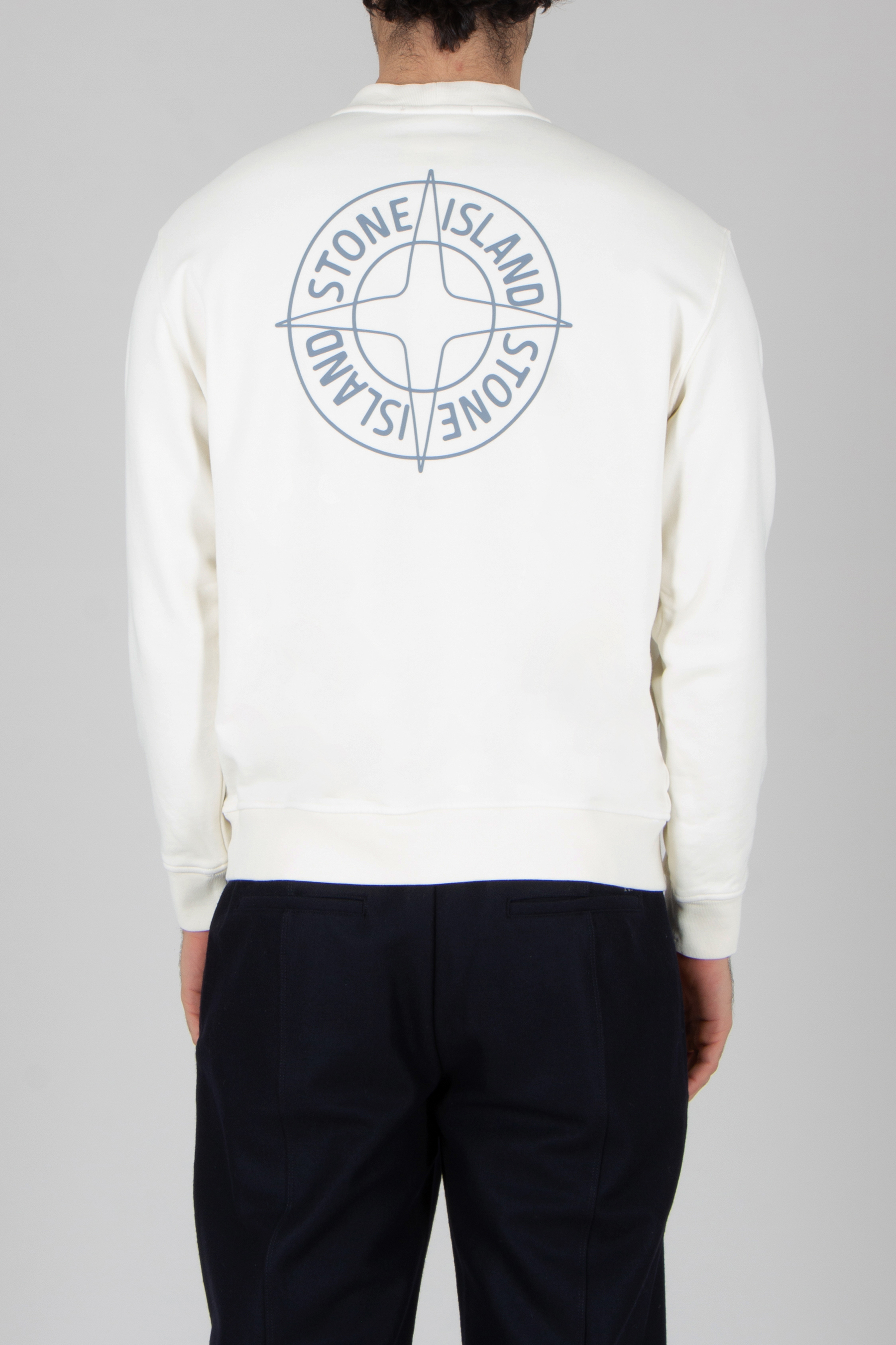 Langarm, Pullover, Sweatshirt, Hosen, Person