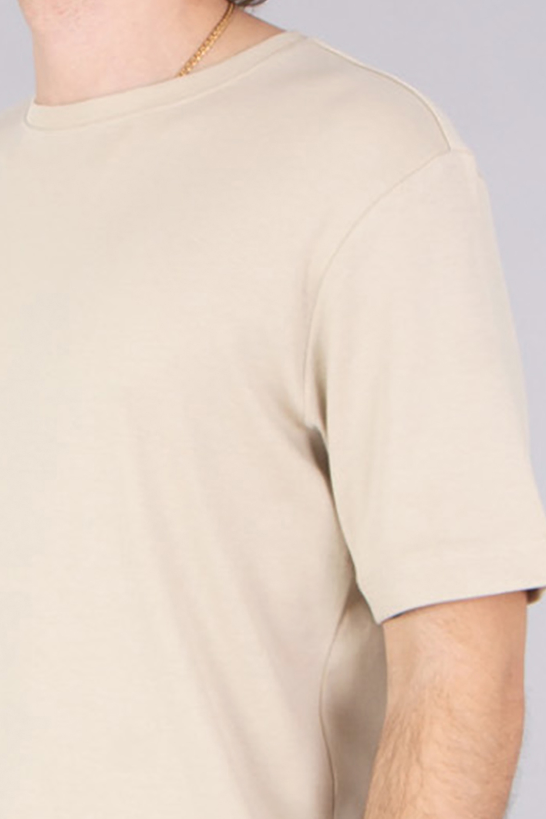 T-shirt, Unterhemd, Ärmel, Mann, Person