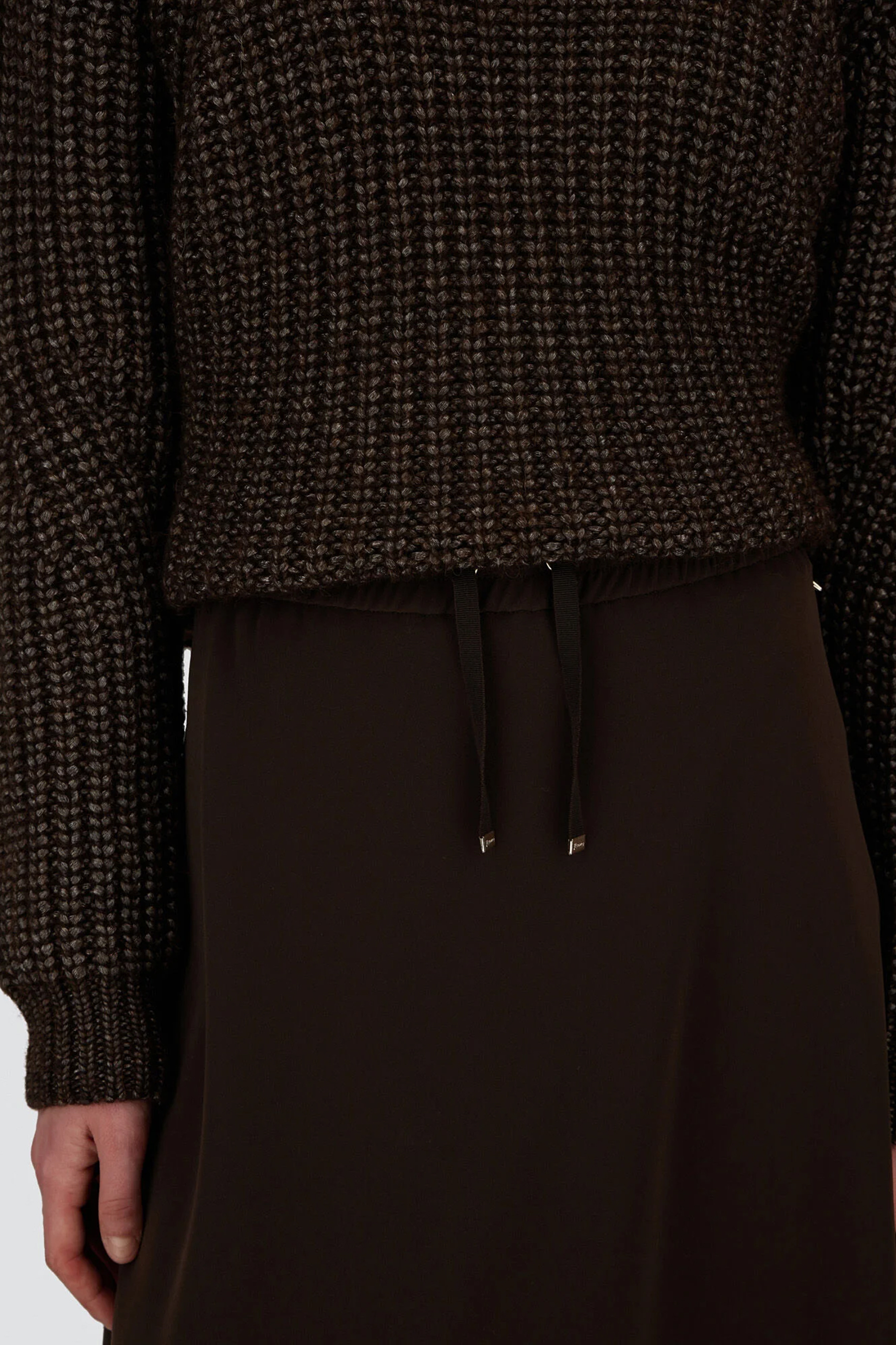 HERNO Regular Fit Matt Crepe Satin Skirt Langarm, Ärmel, Strickwaren, Pullover, Mantel