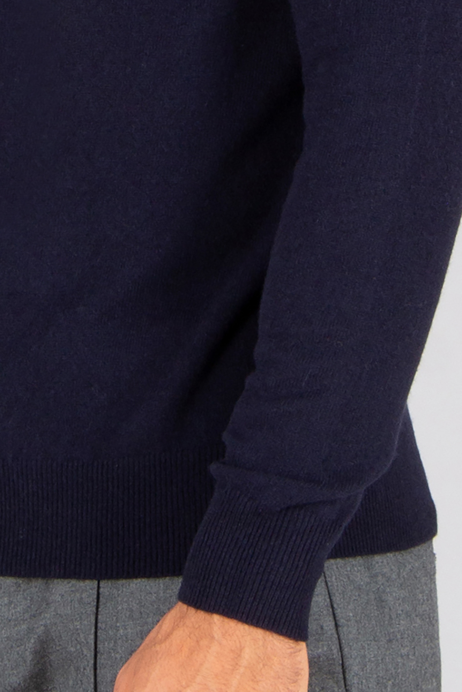 MIENTUS BERLIN Regular Fit Cashmere Turtleneck Sweater Bekleidung, Langarm, Ärmel, Strickwaren, Pullover