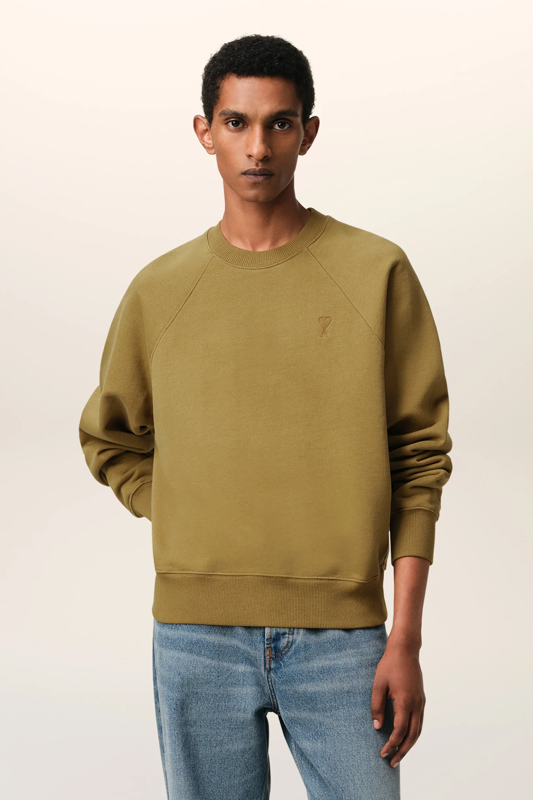 AMI PARIS Boxy Fit Ami de Coeur Organic Cotton Fleece Sweatshirt AMI PARIS Boxy Fit Ami de Coeur Organic Cotton Fleece Sweatshirt