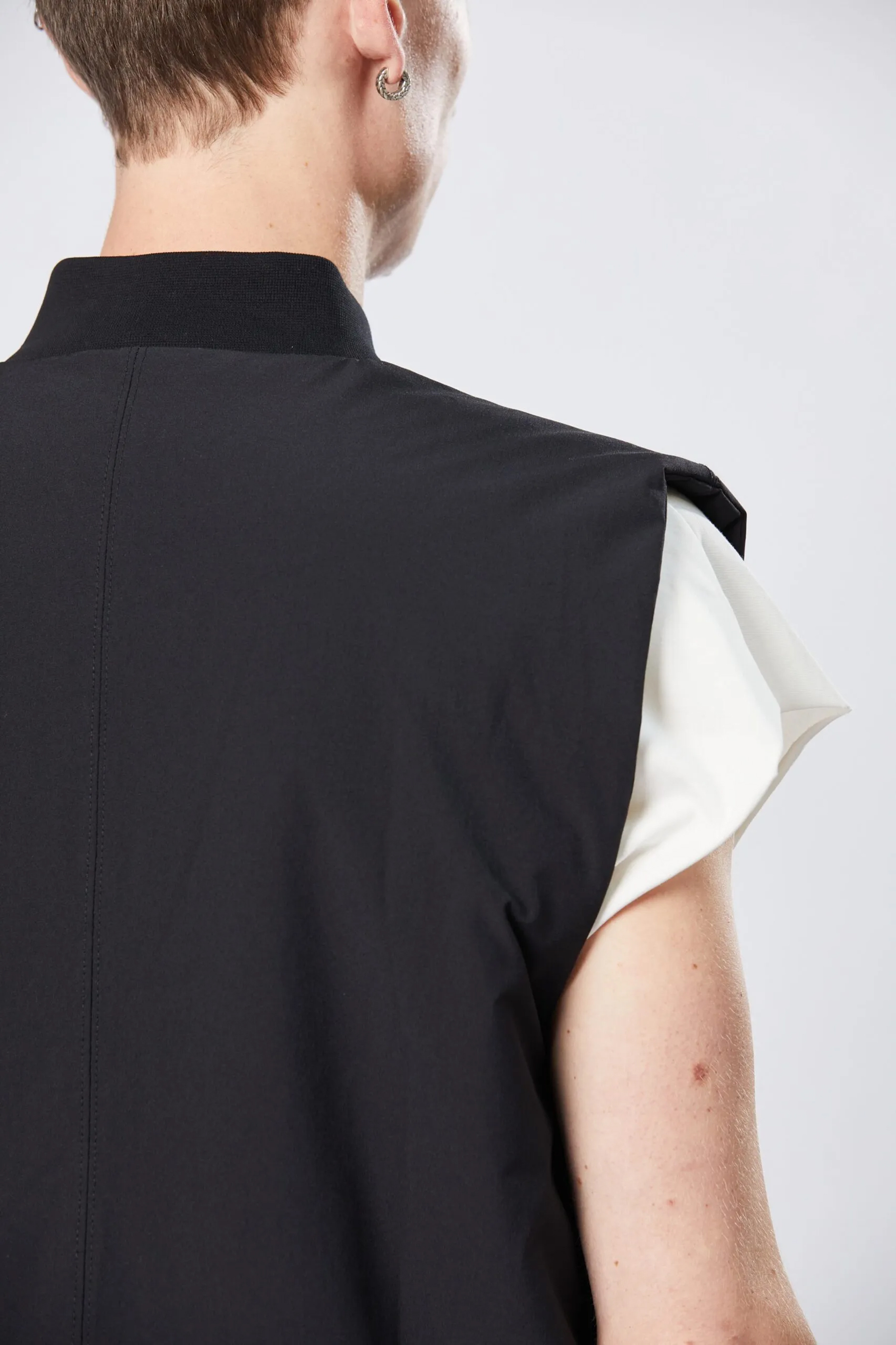 THOM KROM Nylon Stretch Bomber Vest THOM KROM Nylon Stretch Bomber Vest