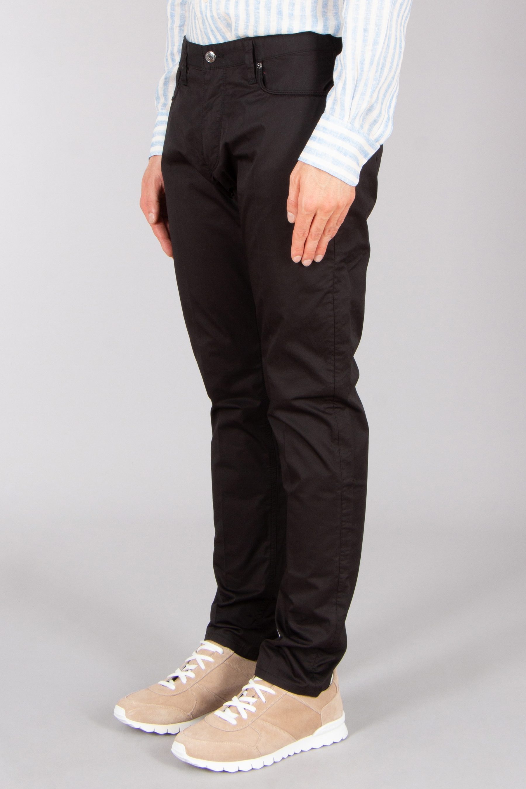 Bekleidung, Hosen, Person, Schuh, Jeans