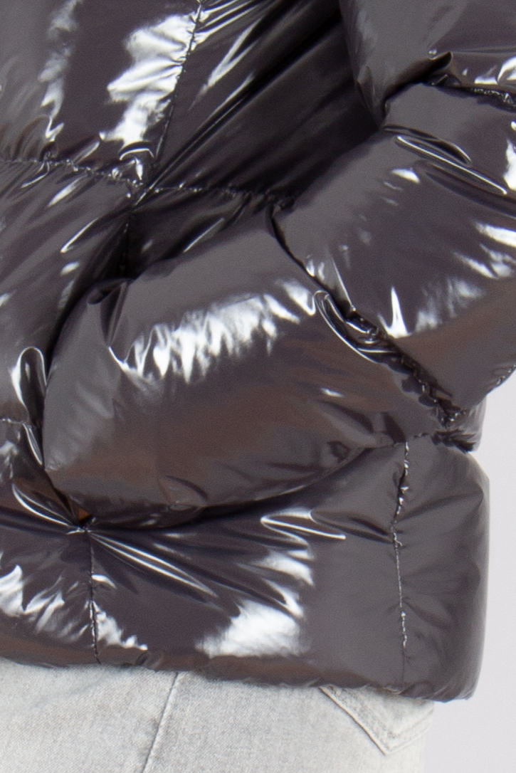 HERNO Regular Fit Coated Nylon Down Jacket Bekleidung, Mantel, Jacke, Person