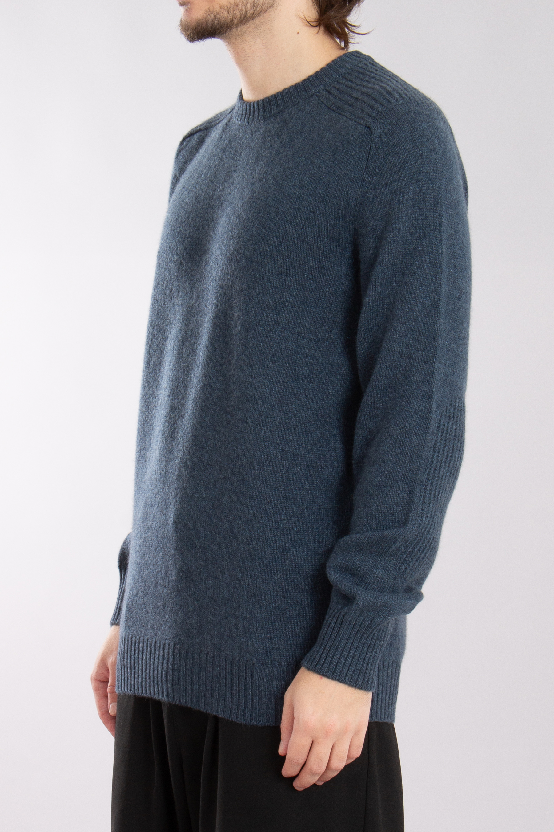 SEASE Coarsehair Cashmere Round Neck Sweater SEASE Coarsehair Cashmere Round Neck Sweater