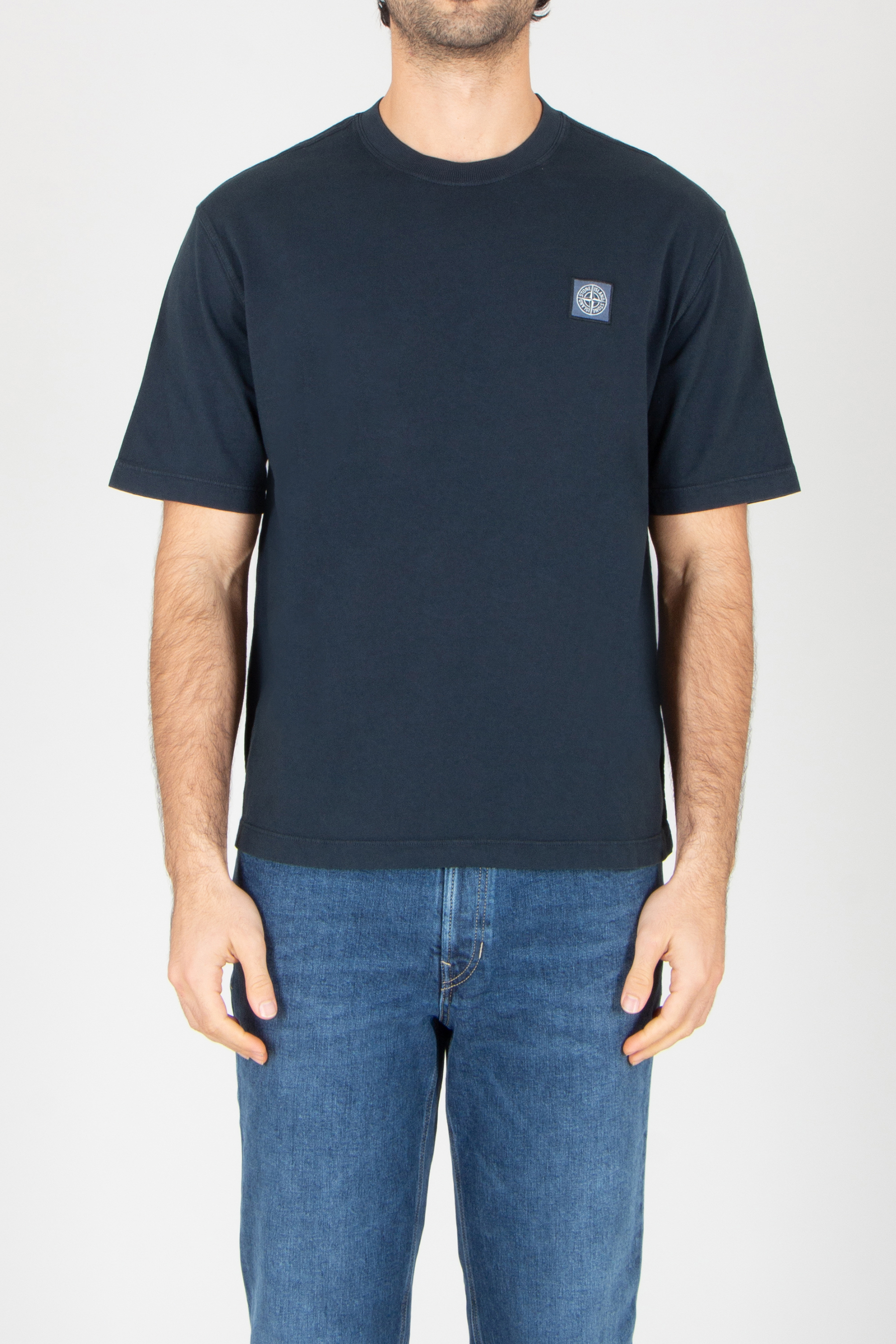 T-shirt, Jeans, Erwachsener, Mann, Person