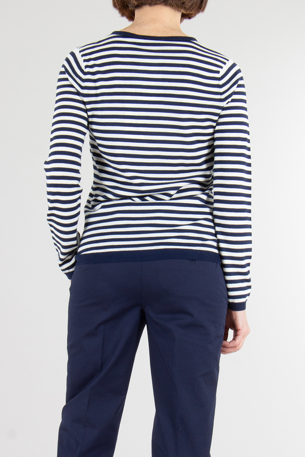 0039 ITALY Knitted Wool Striped Sweater Isola