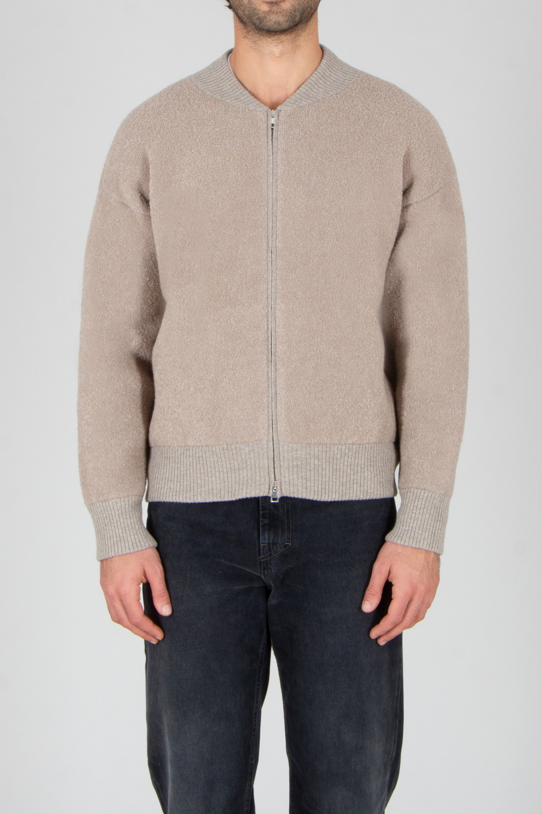 Bekleidung, Strickwaren, Pullover, Jeanshose, Hosen