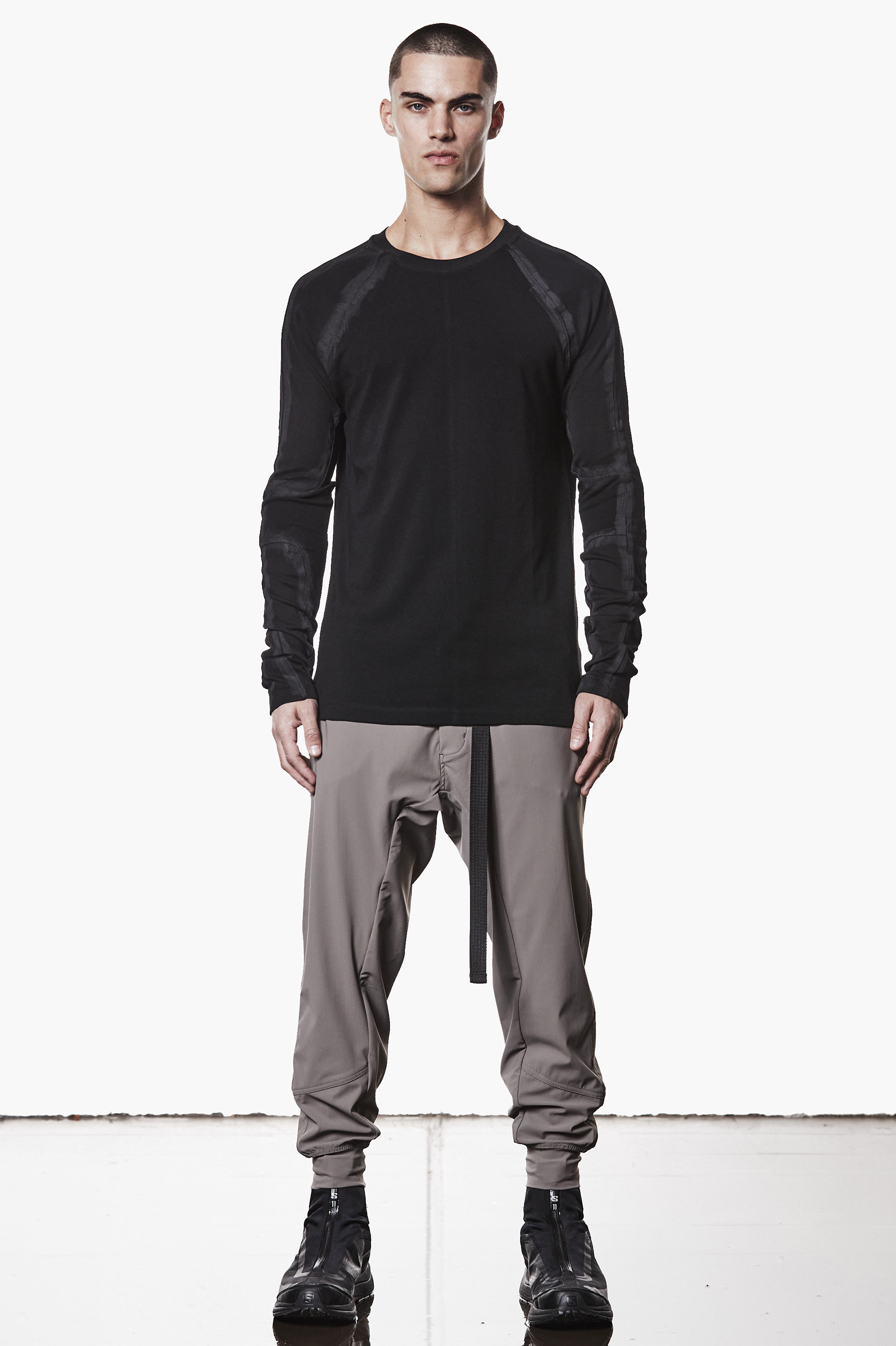 THOM KROM Regular Fit Hand Painted Cotton-Modal Stretch Jersey Long-Sleeve T-Shirt Langarm, Ärmel, Hosen, Mann, Person